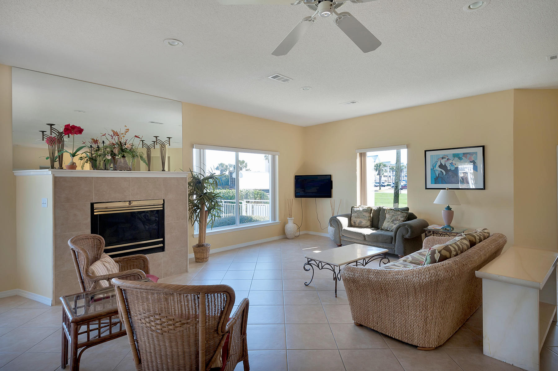 MARAVILLA COTTAGES - Residential