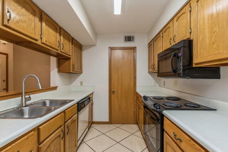 CEDAR RIDGE - Residential