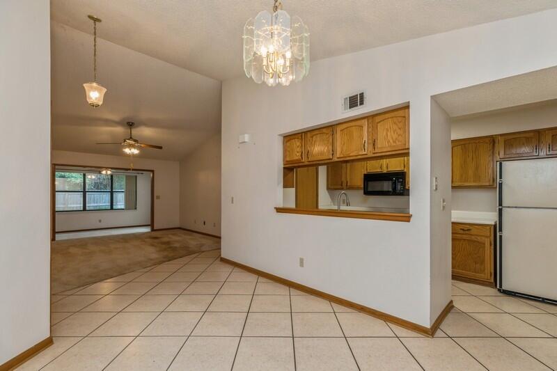 CEDAR RIDGE - Residential