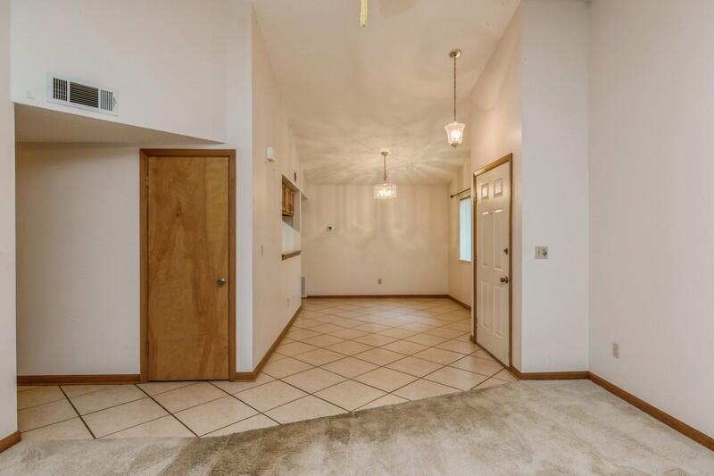 CEDAR RIDGE - Residential