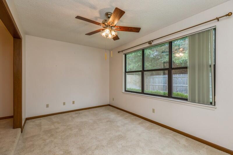 CEDAR RIDGE - Residential