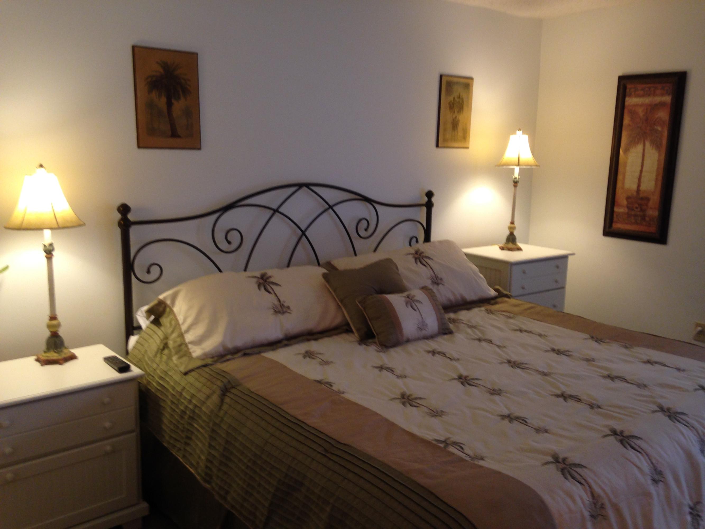 JETTY EAST CONDO - Residential