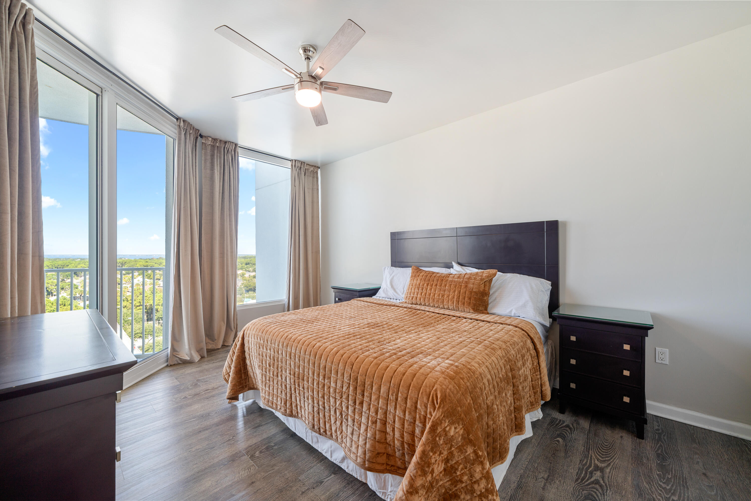 THE PALMS OF DESTIN - Residential