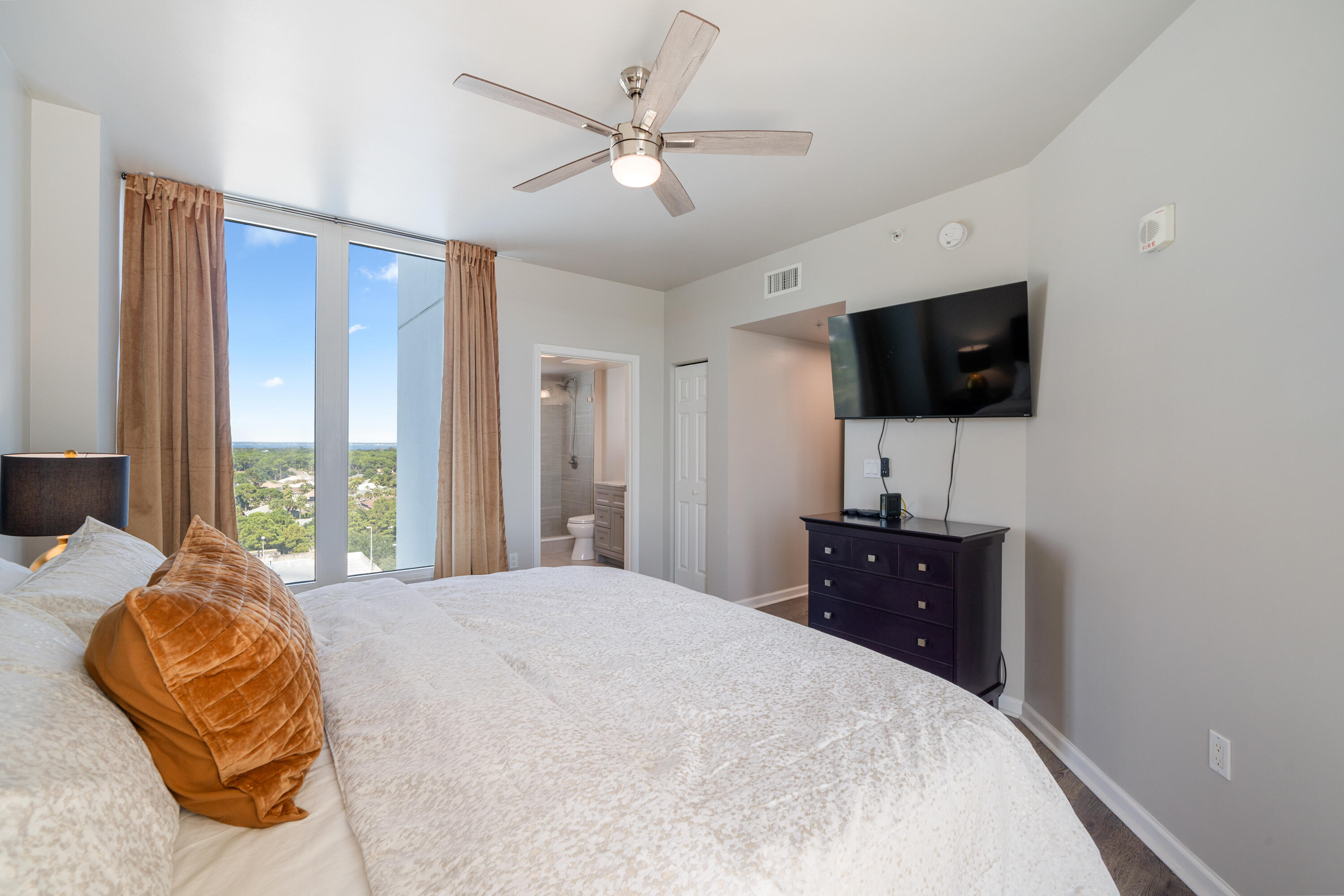 THE PALMS OF DESTIN - Residential