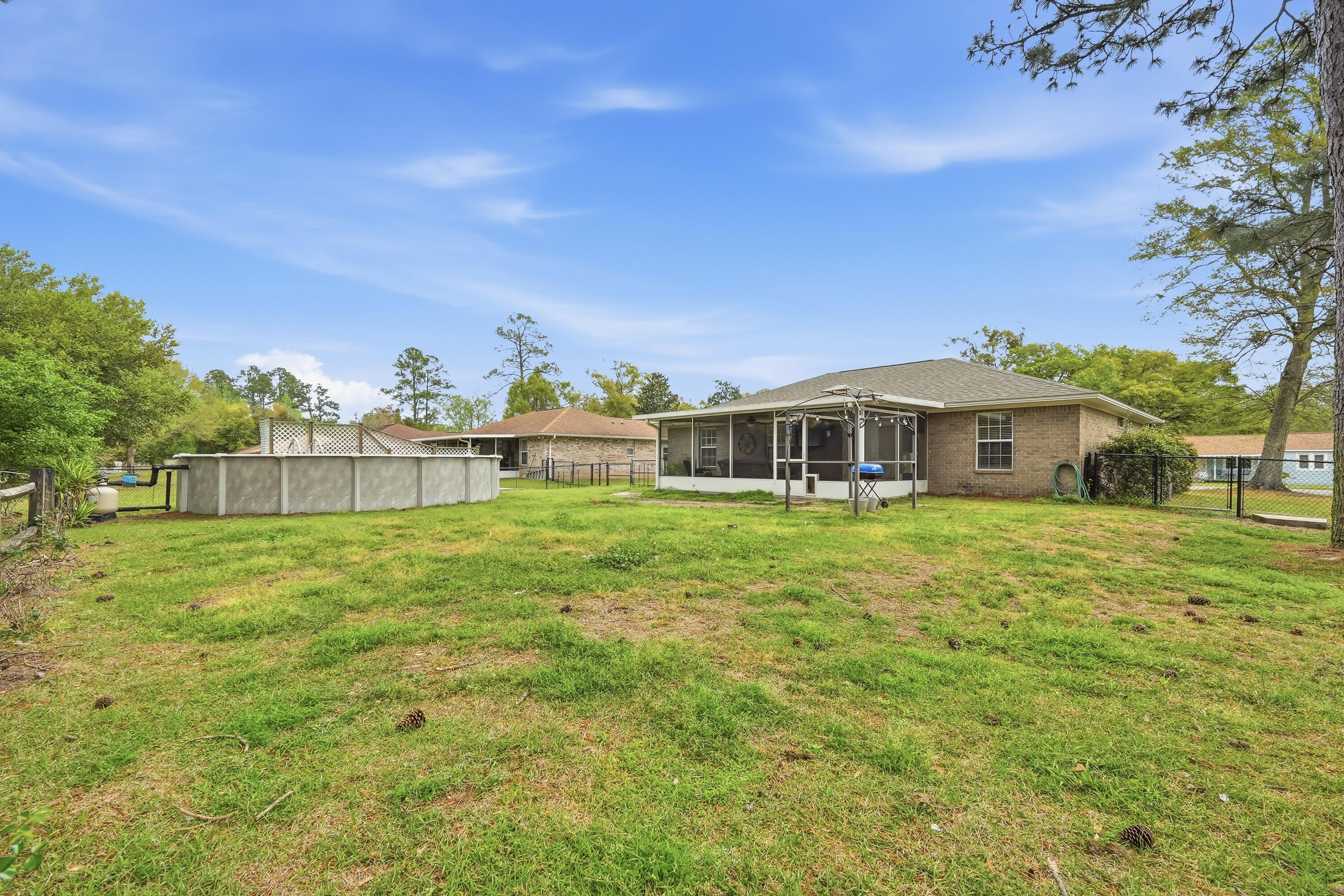 NONESUCH WAY - Residential