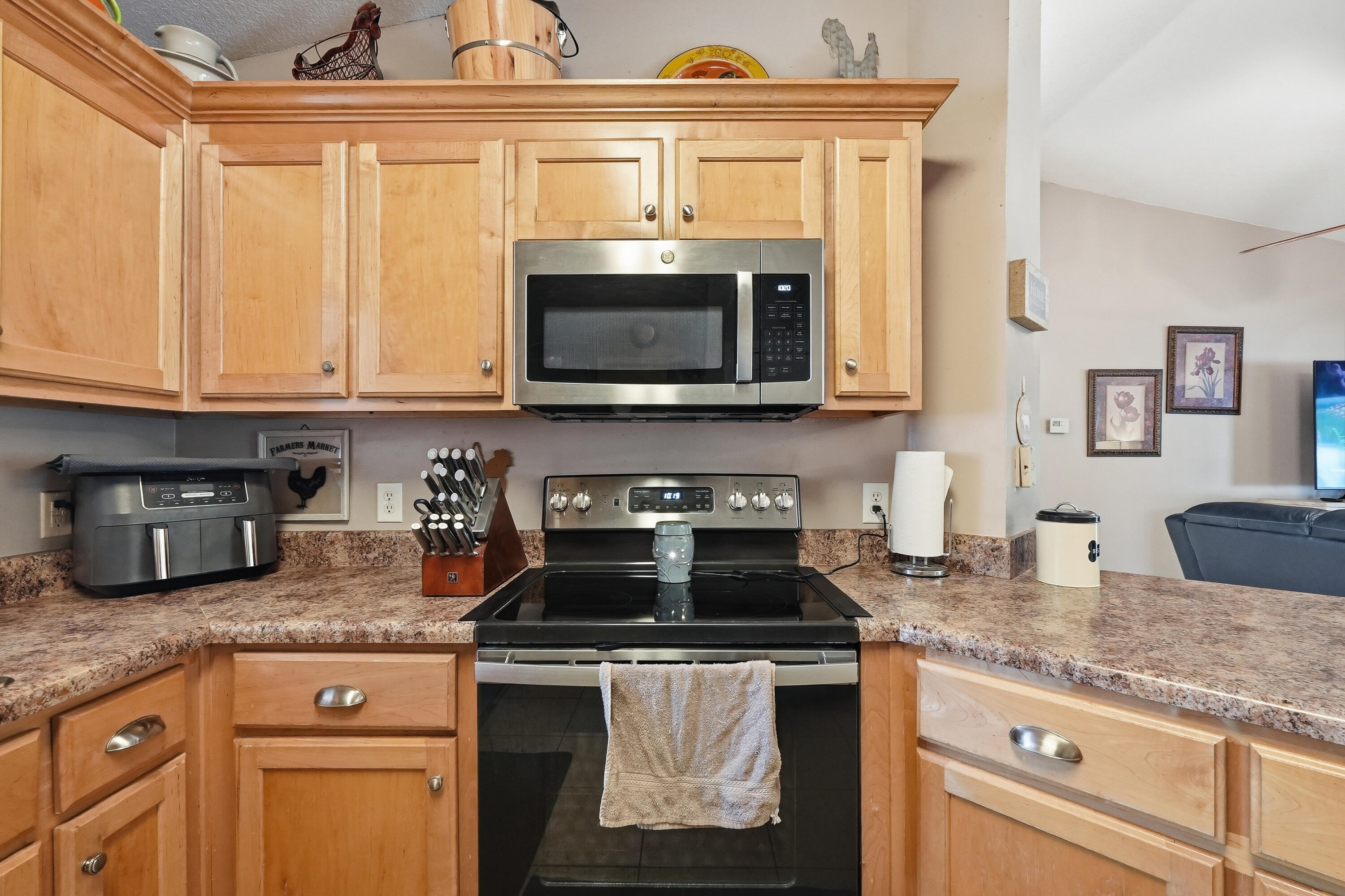 NONESUCH WAY - Residential