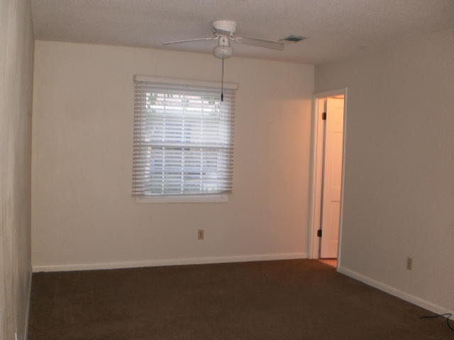 BAYOU WOODS 3RD ADDN - Residential Lease