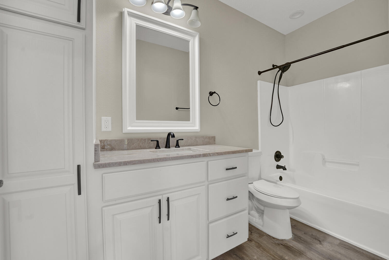 WATERVIEW COVE - Residential