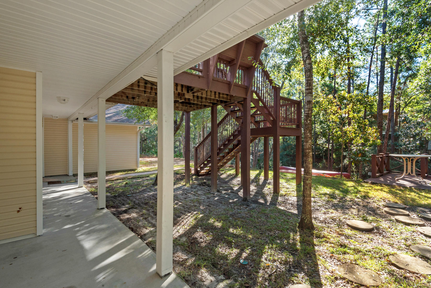 HARBOR OAKS - Residential