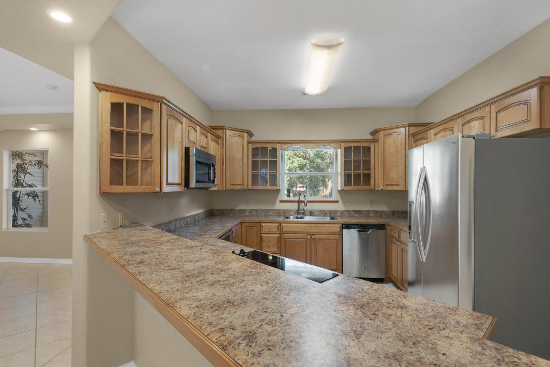 HARBOR OAKS - Residential