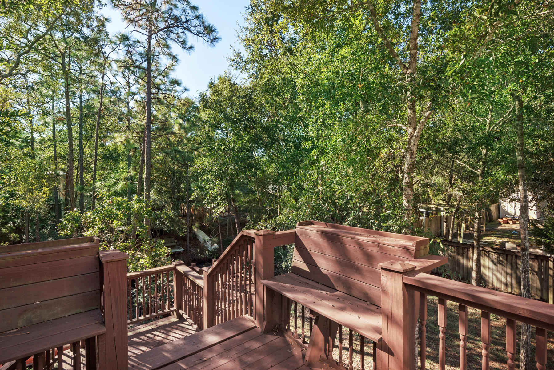 HARBOR OAKS - Residential