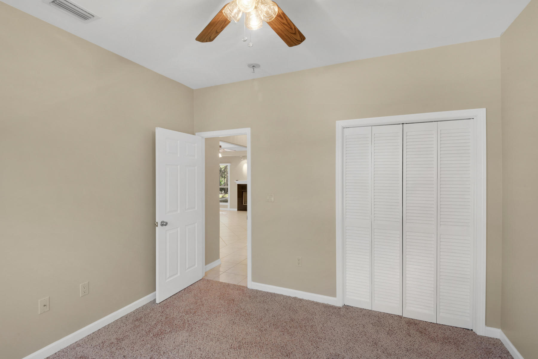 HARBOR OAKS - Residential