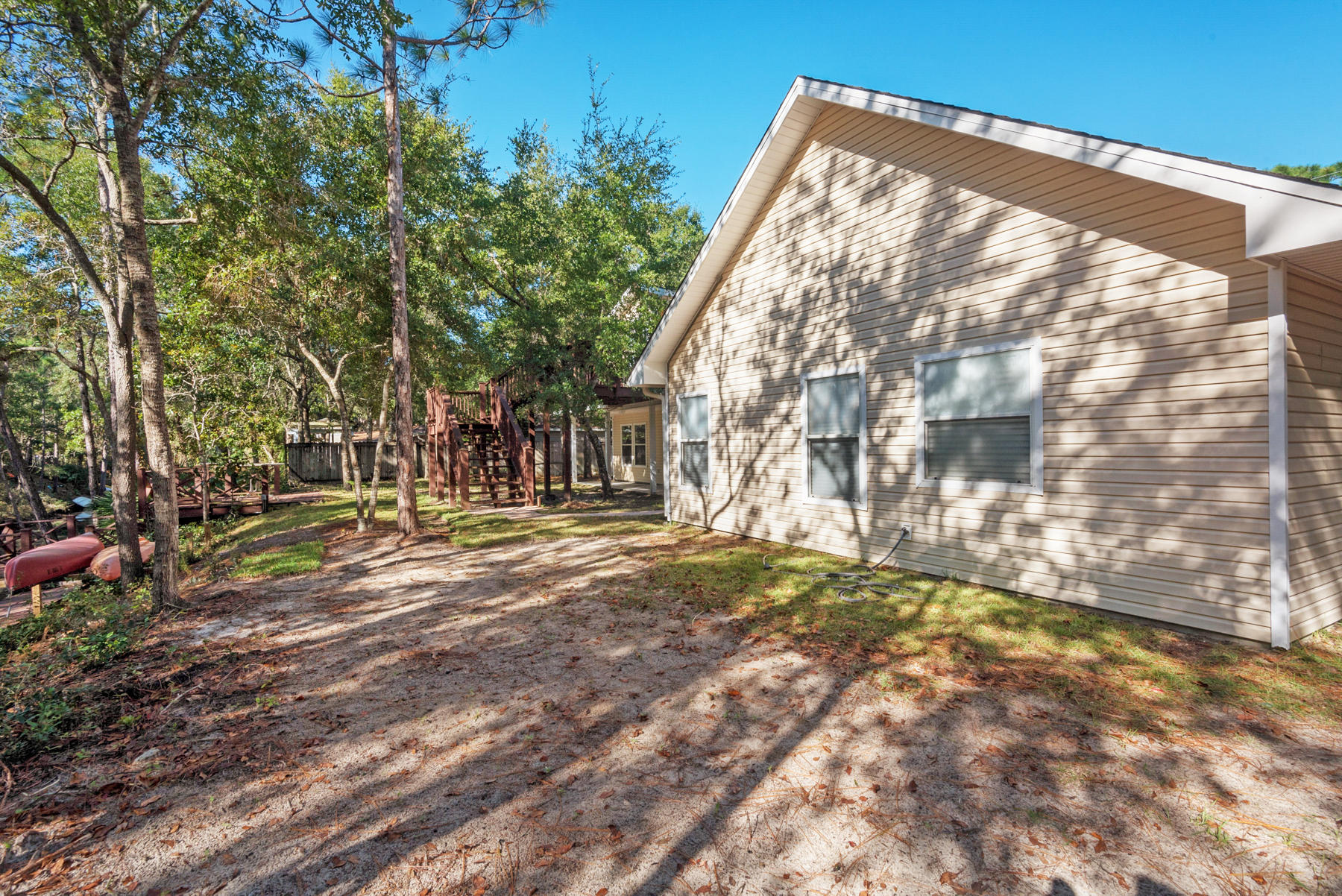 HARBOR OAKS - Residential