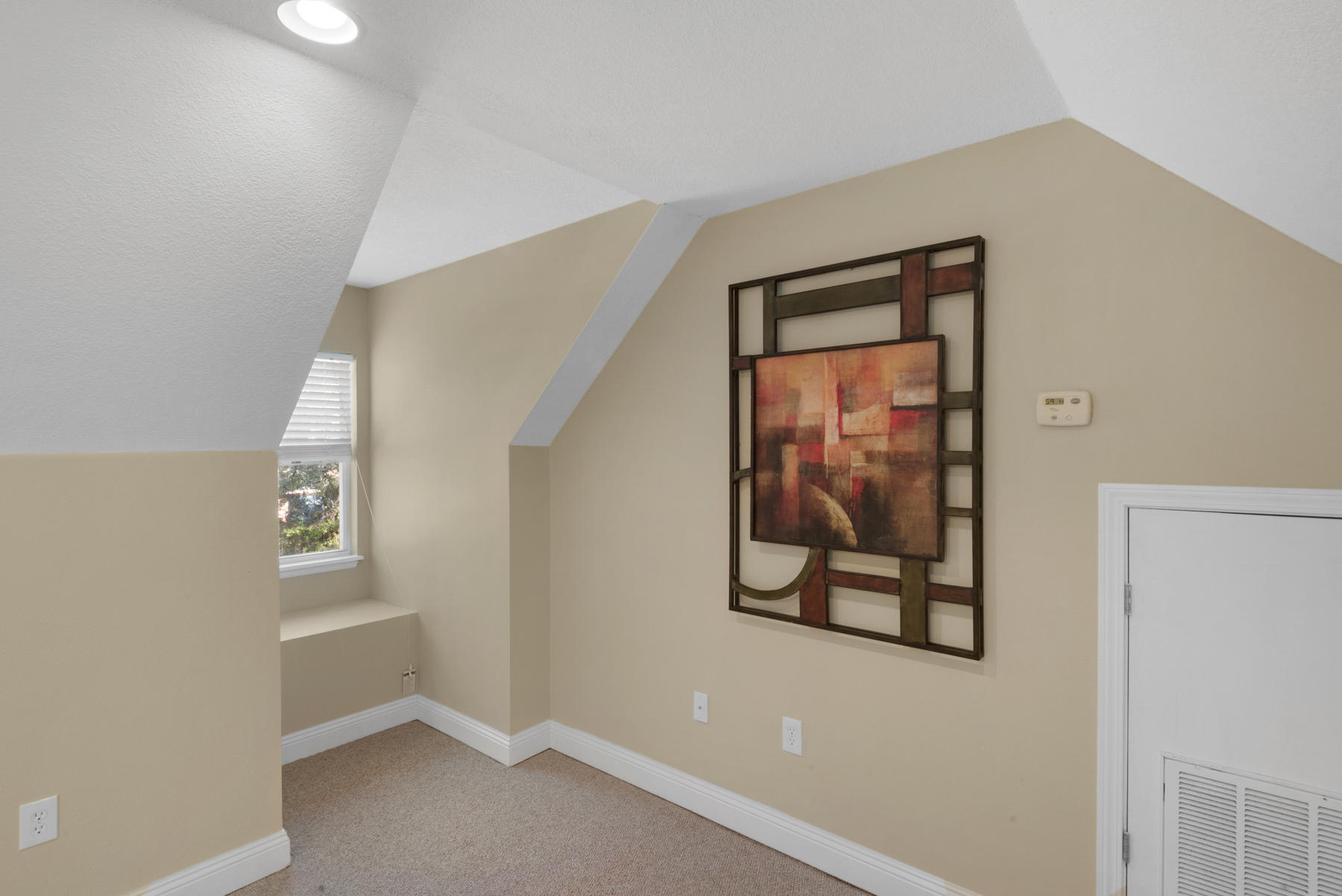 HARBOR OAKS - Residential