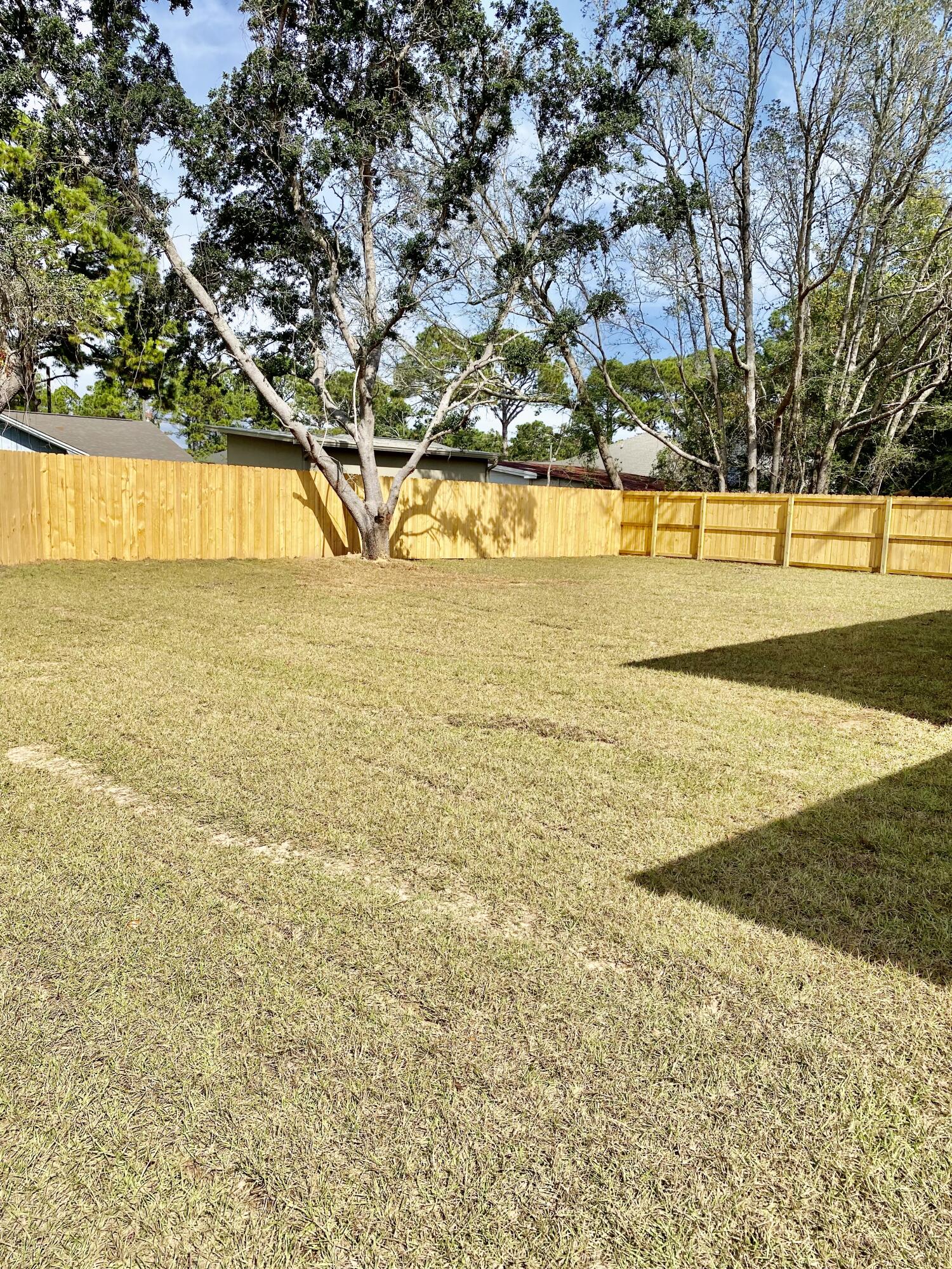 WYNNEHAVEN BEACH ESTATES - Residential