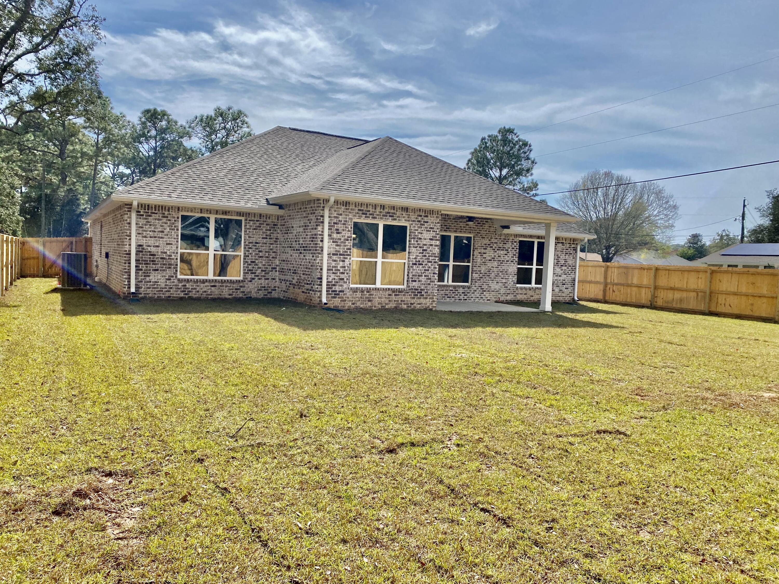 WYNNEHAVEN BEACH ESTATES - Residential