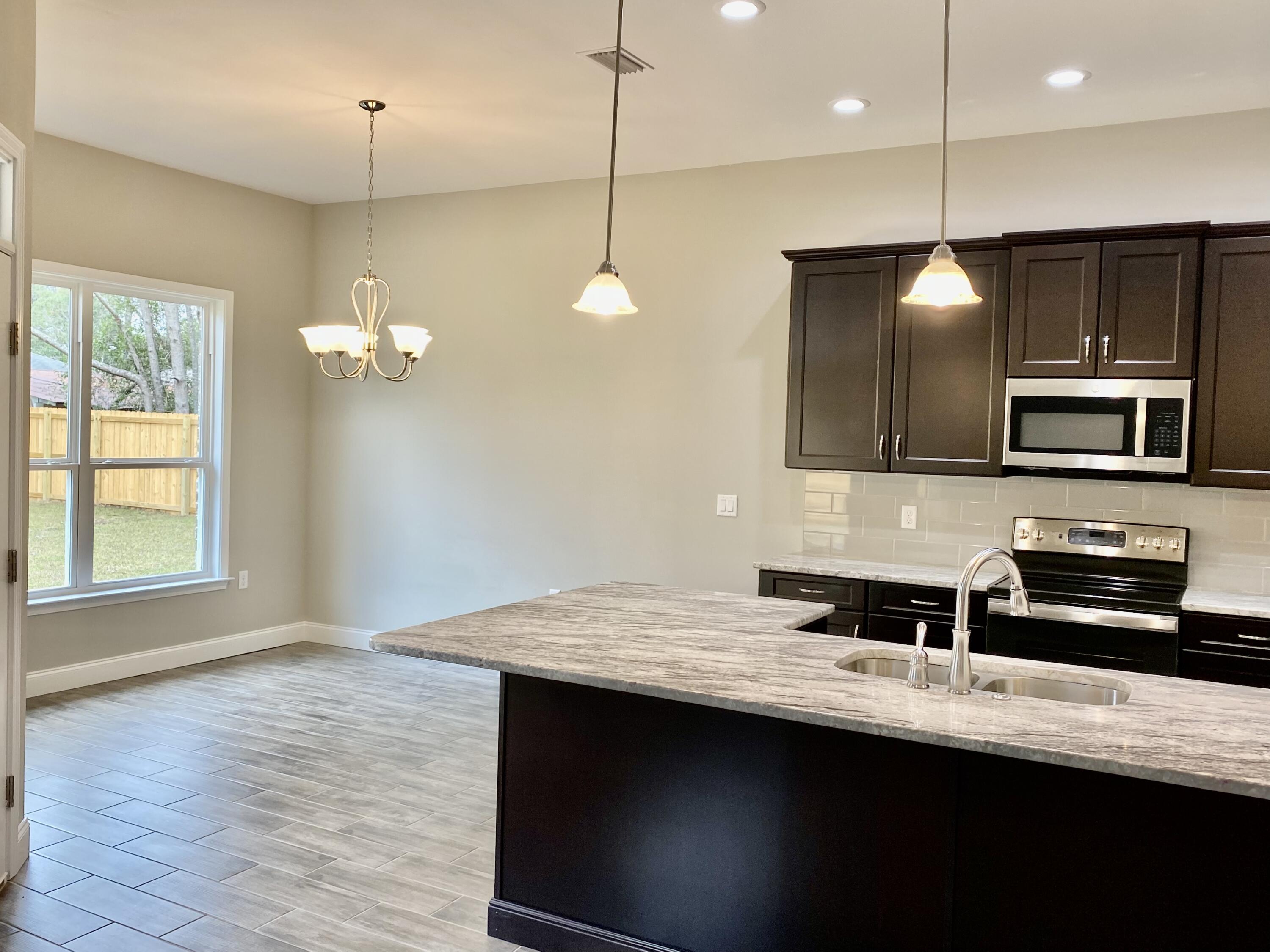 WYNNEHAVEN BEACH ESTATES - Residential