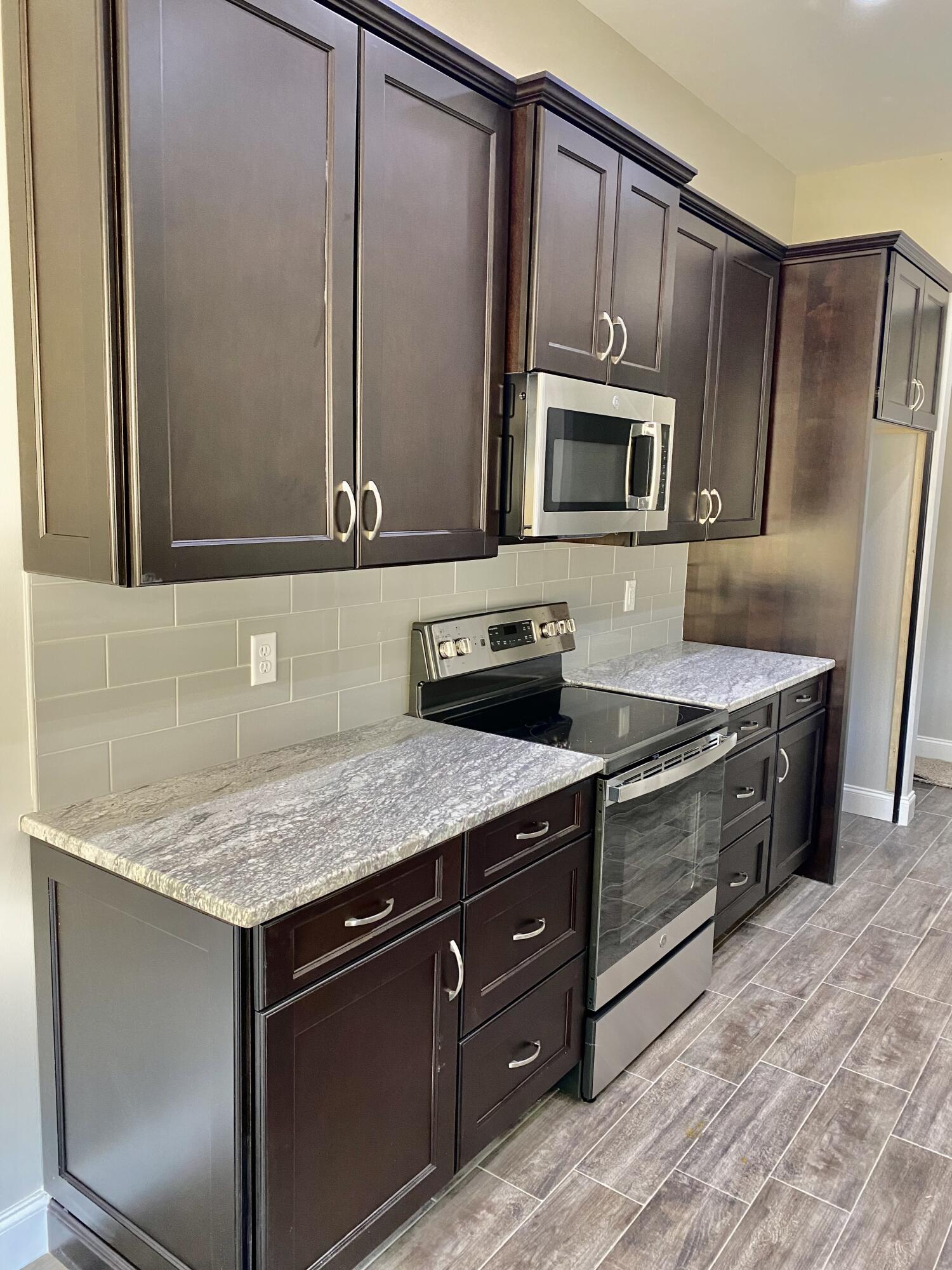 WYNNEHAVEN BEACH ESTATES - Residential