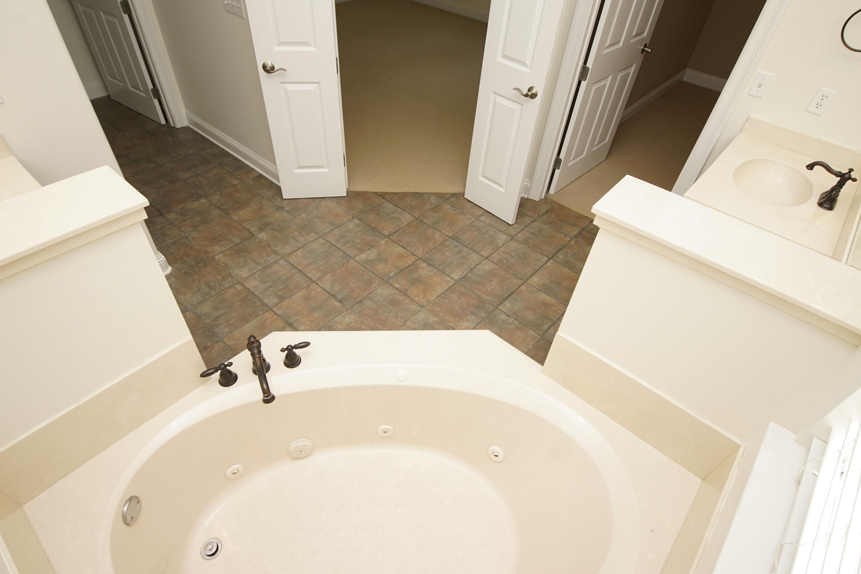 BLUEWATER BAY PH 2 - Residential