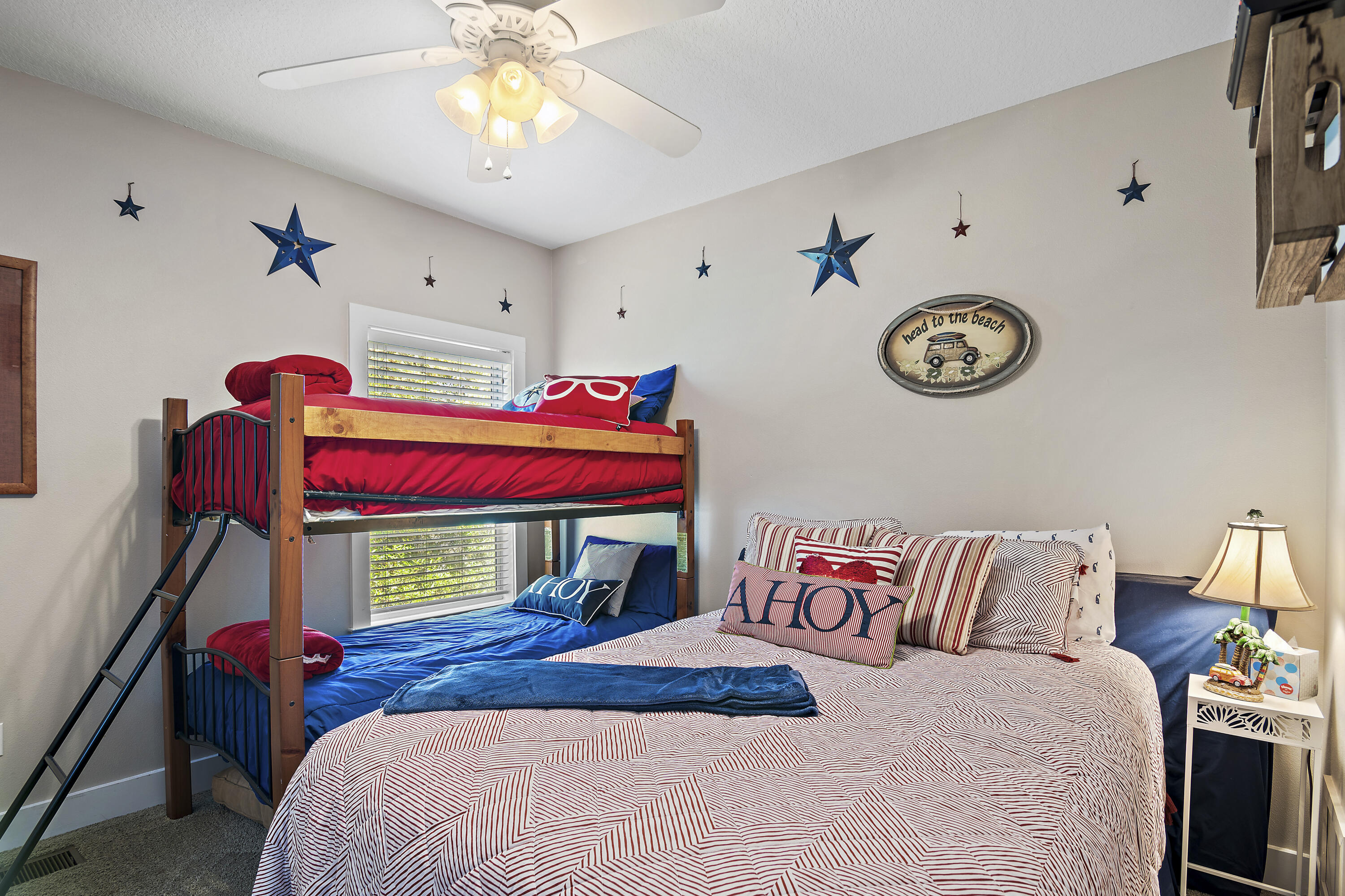 COTTAGE RETREAT - Residential