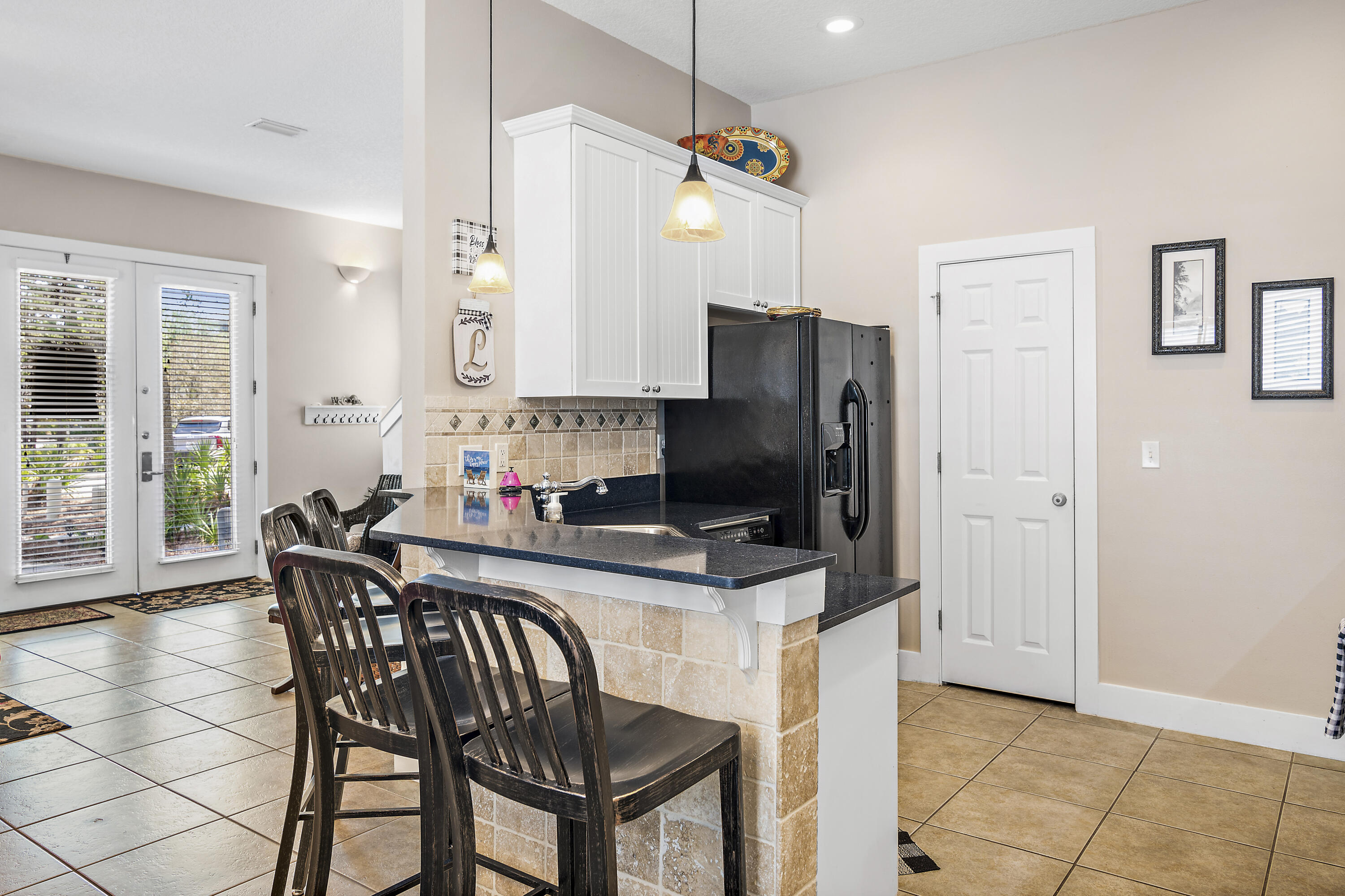 COTTAGE RETREAT - Residential