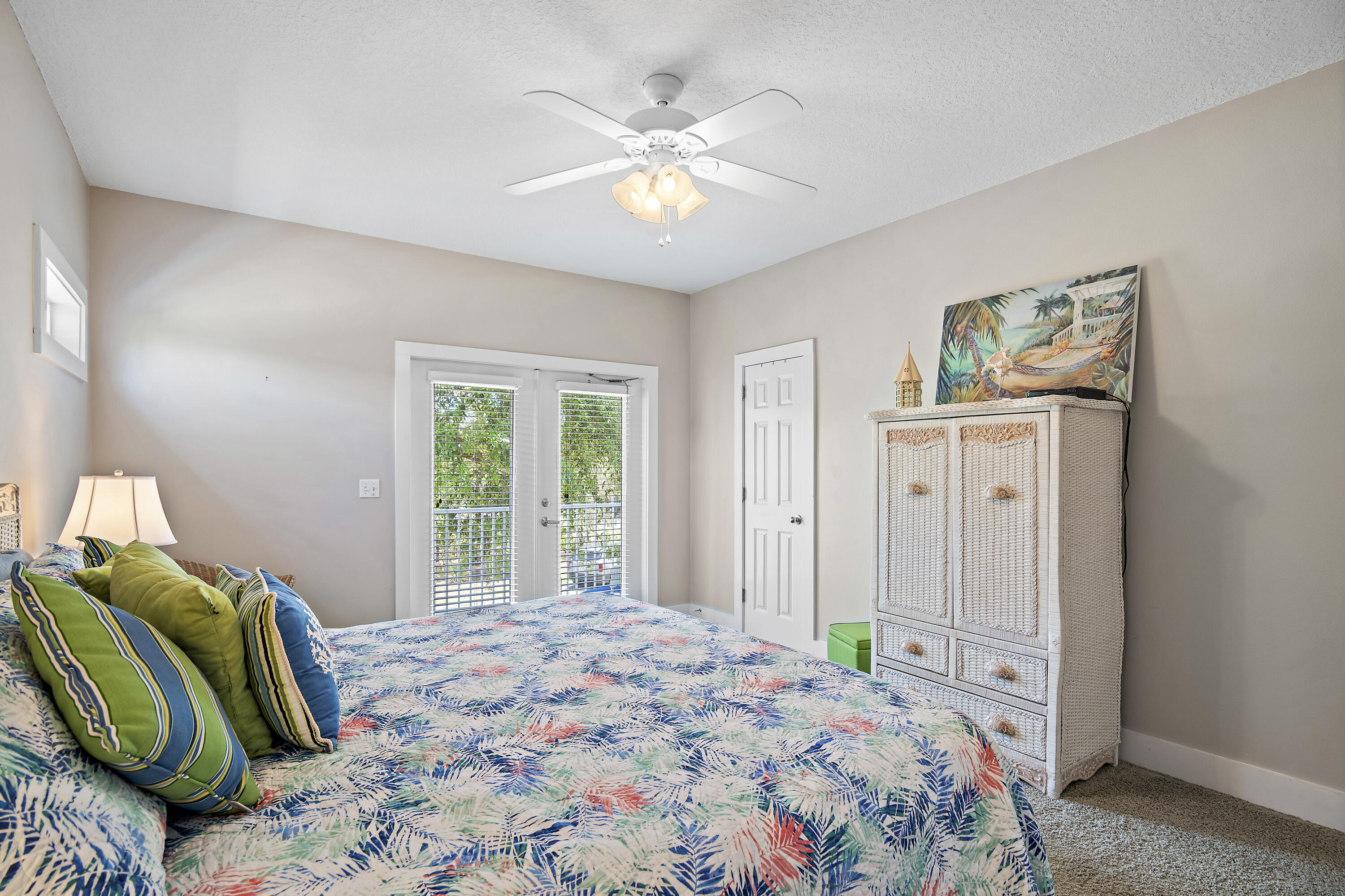 COTTAGE RETREAT - Residential