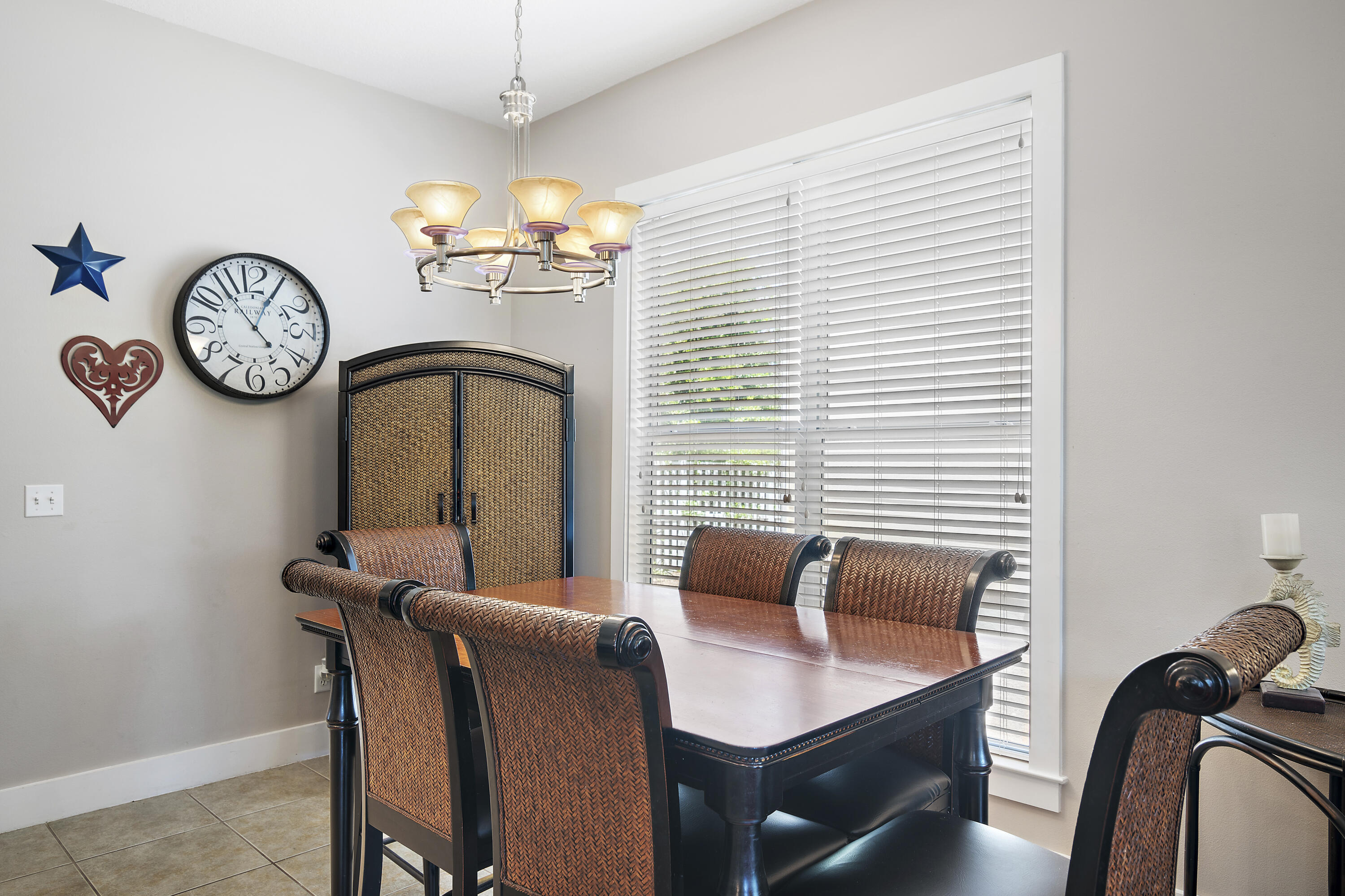 COTTAGE RETREAT - Residential