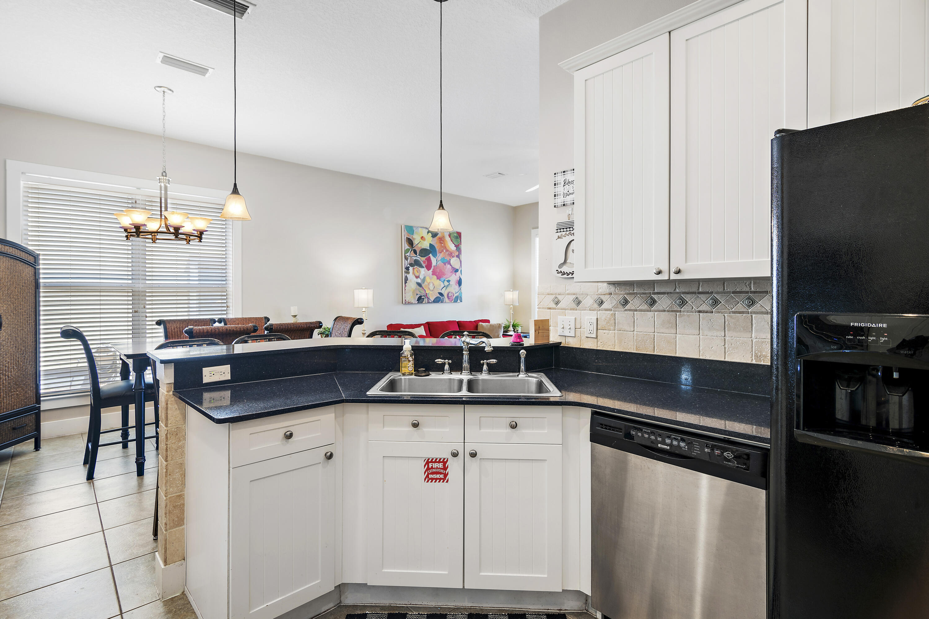 COTTAGE RETREAT - Residential