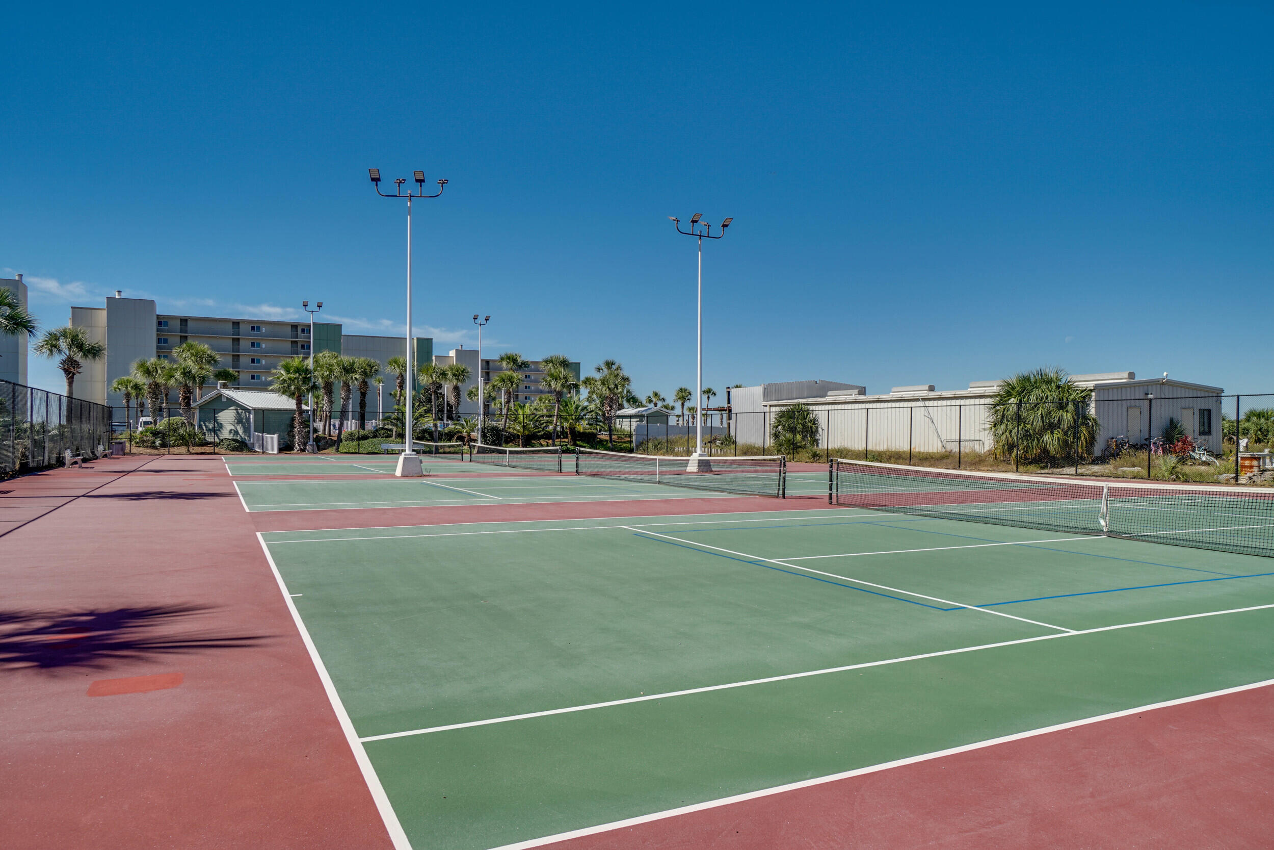 PINNACLE PORT - Residential