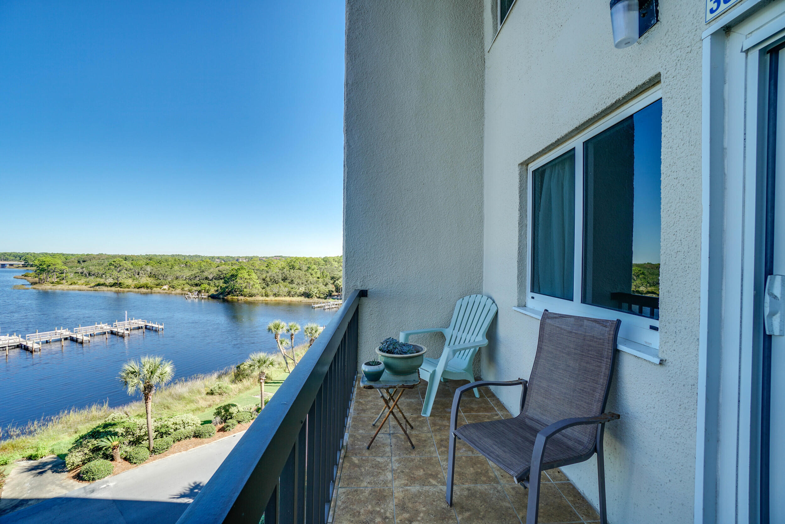 PINNACLE PORT - Residential