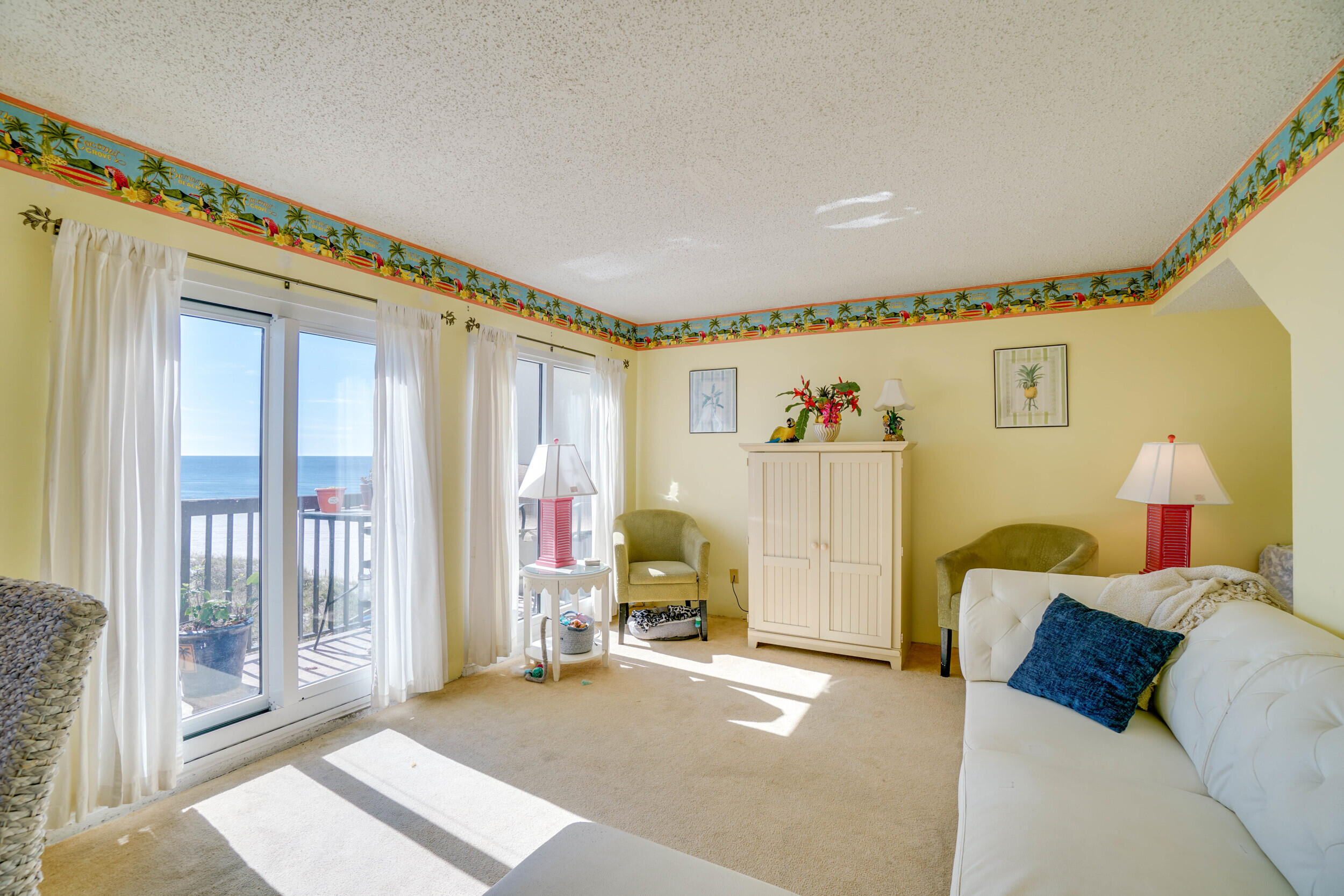 PINNACLE PORT - Residential