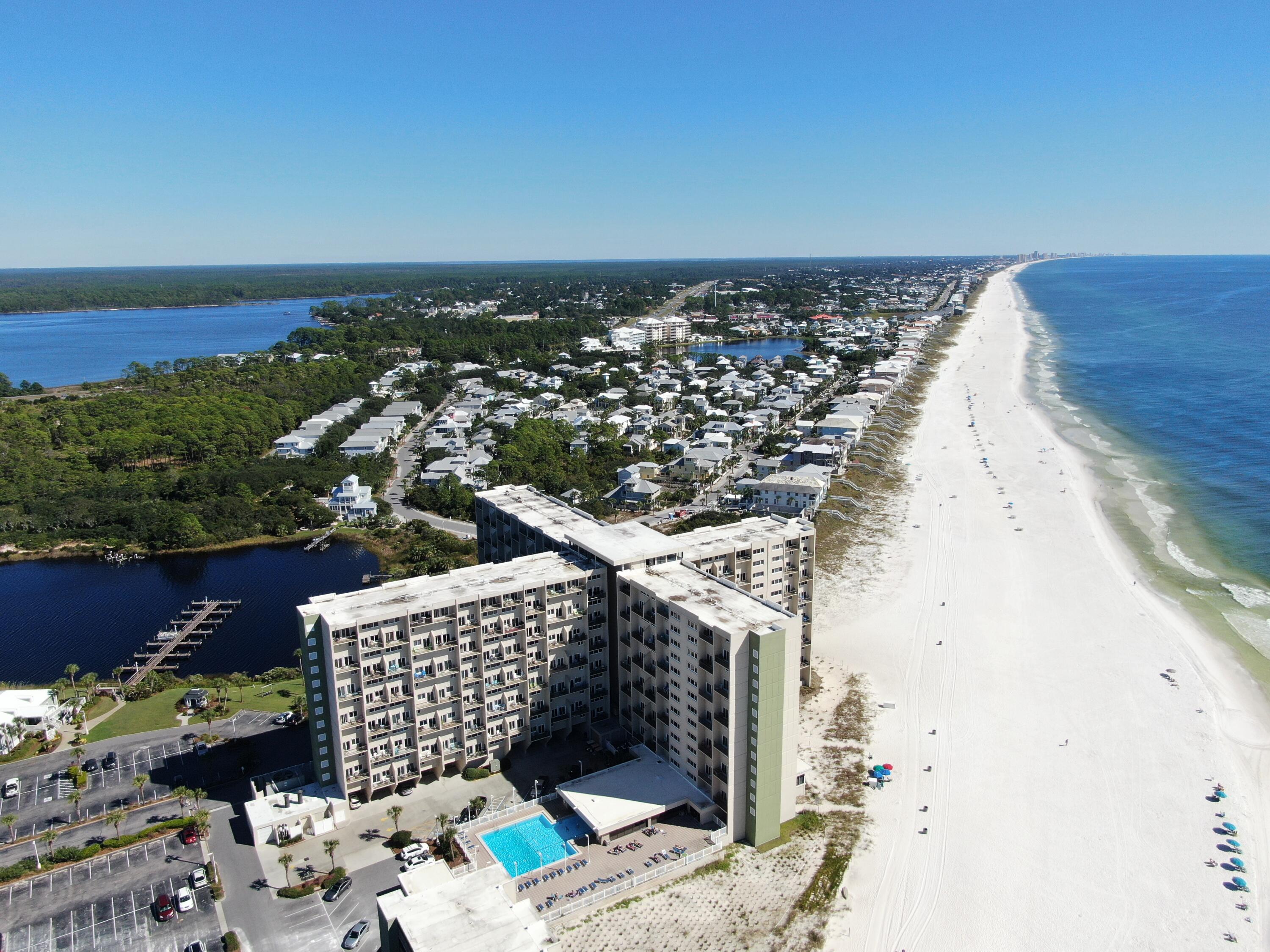 PINNACLE PORT - Residential