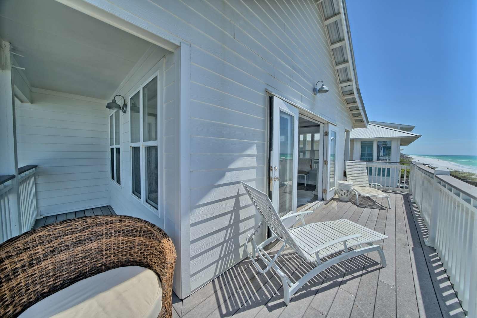 SUNRISE BEACH - Residential