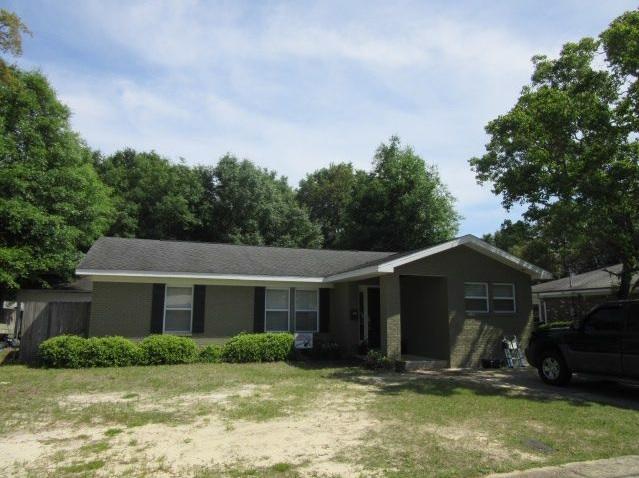 CAROL ANNE MANOR 1ST ADDN - Residential