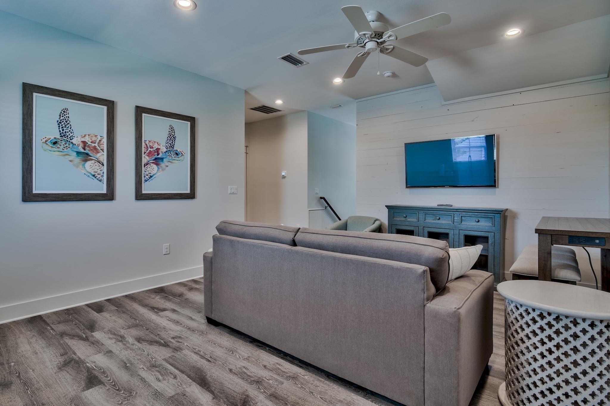 CRYSTAL BEACH - Residential