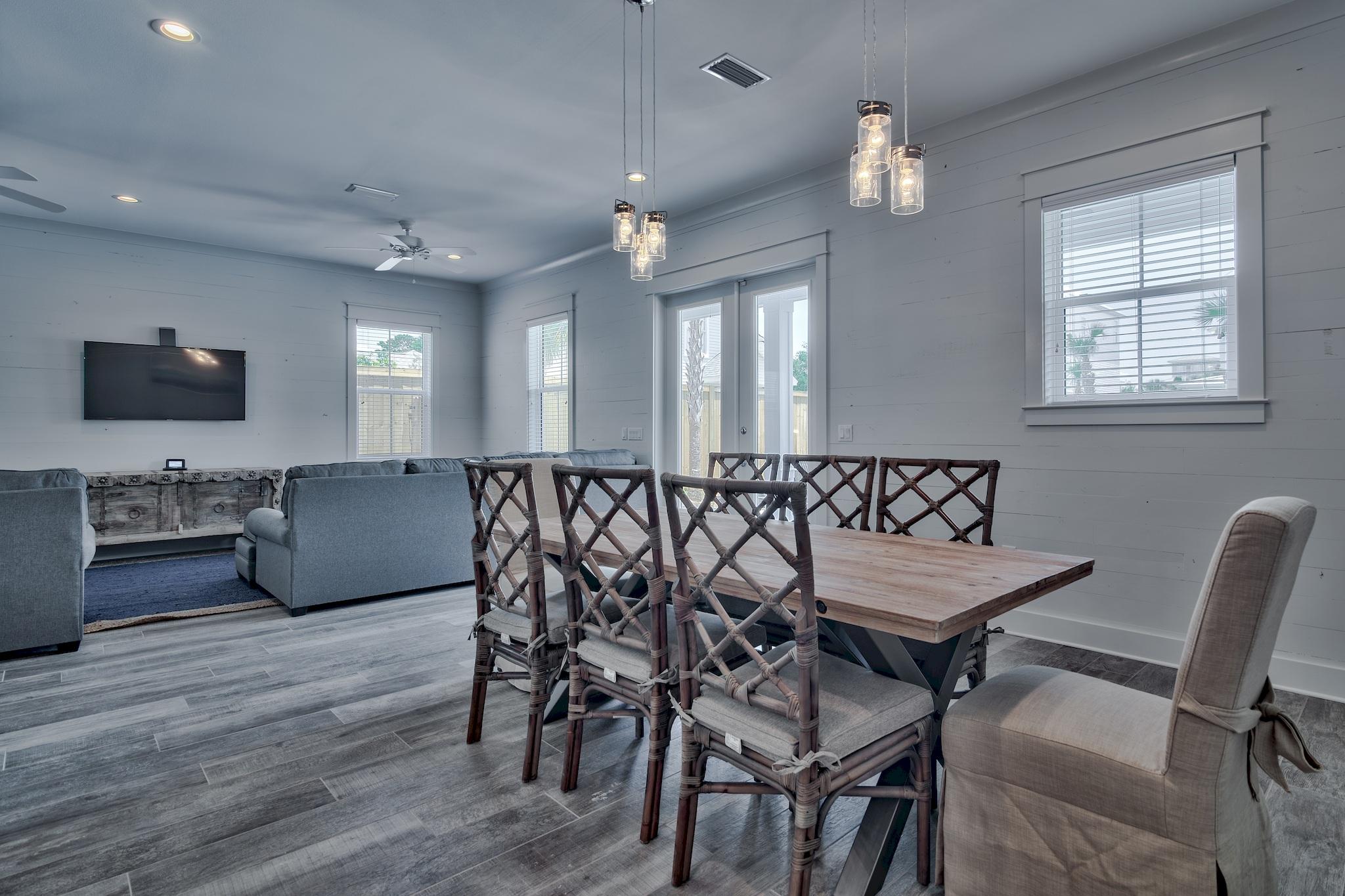 CRYSTAL BEACH - Residential