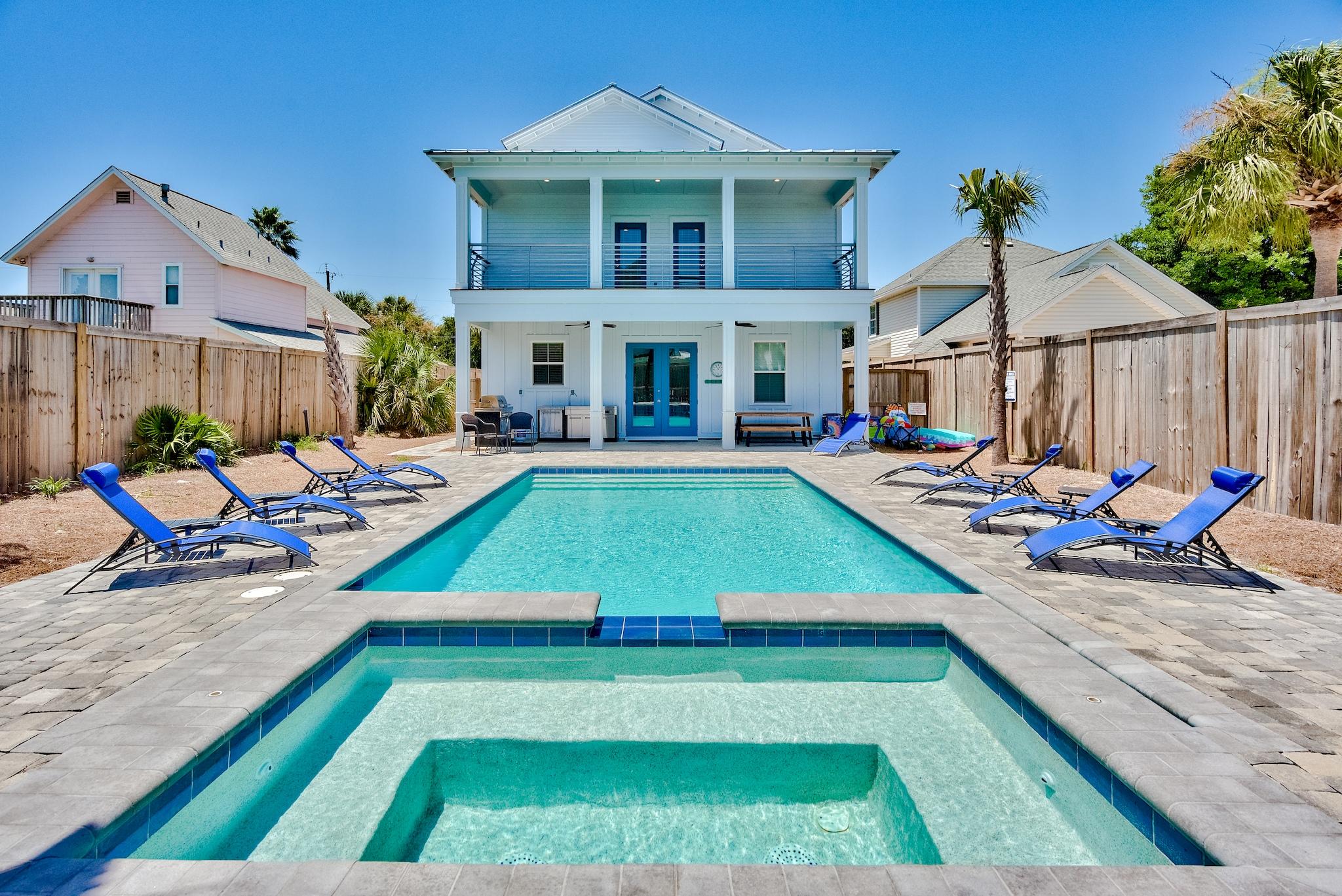 CRYSTAL BEACH - Residential