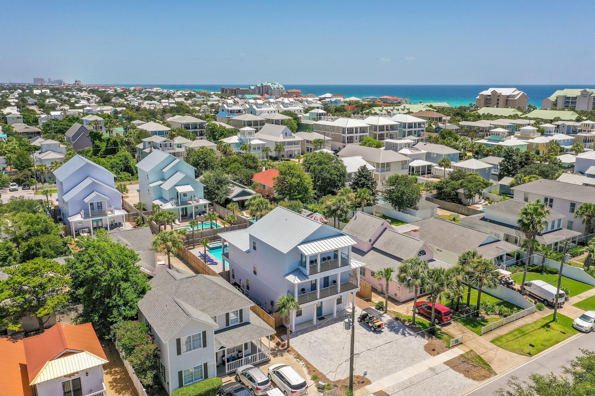 CRYSTAL BEACH - Residential