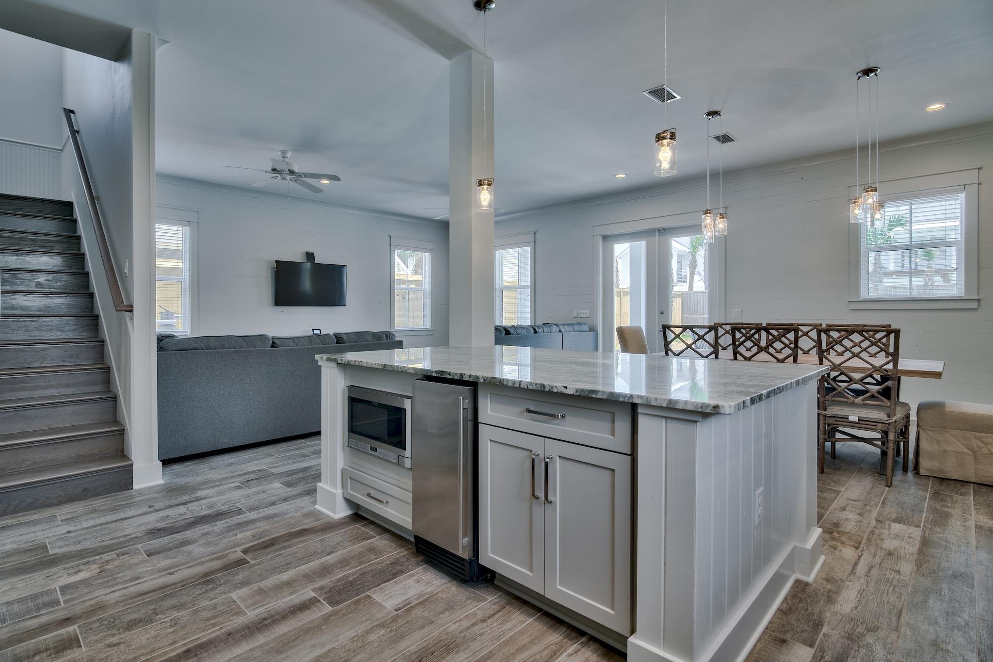 CRYSTAL BEACH - Residential