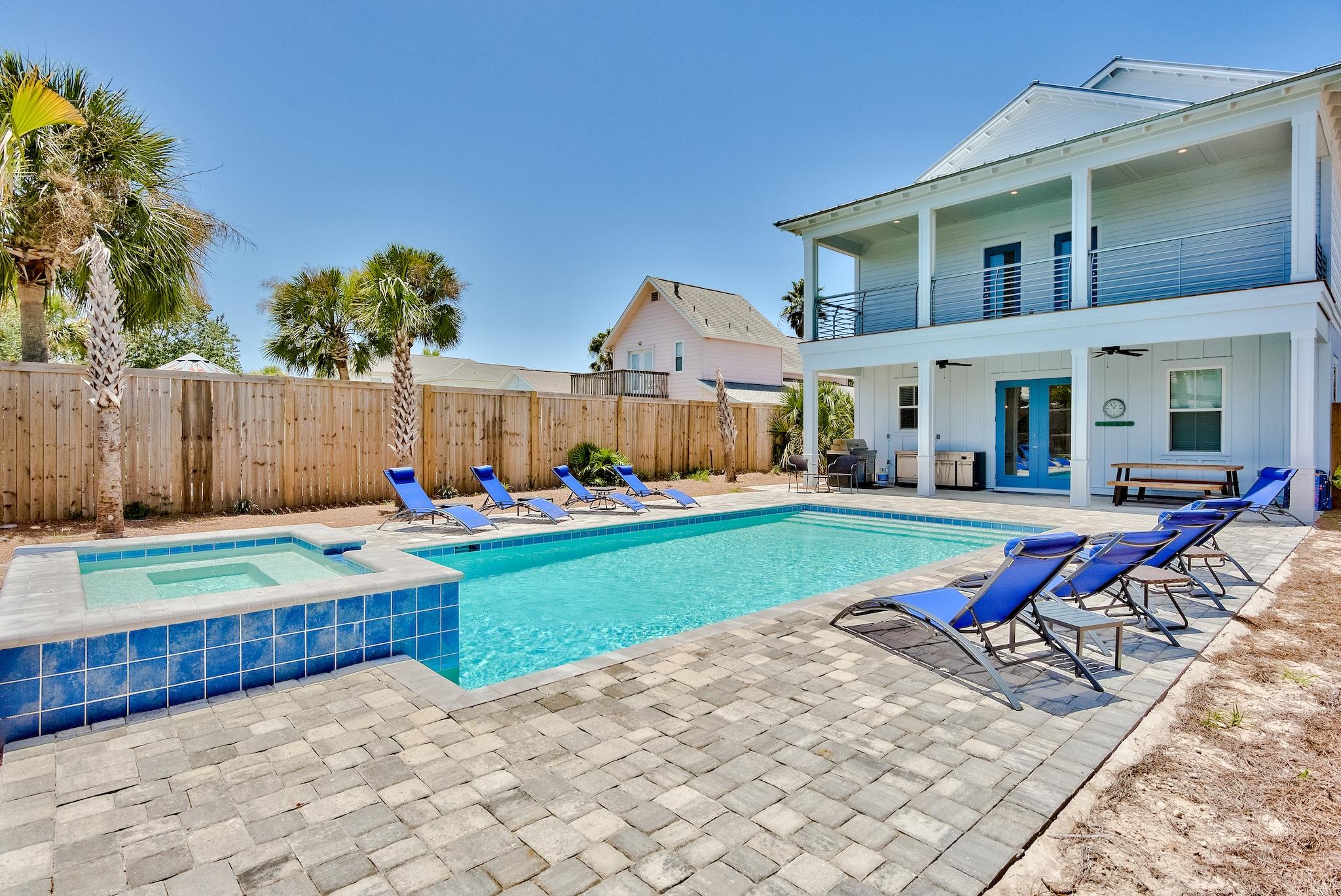CRYSTAL BEACH - Residential