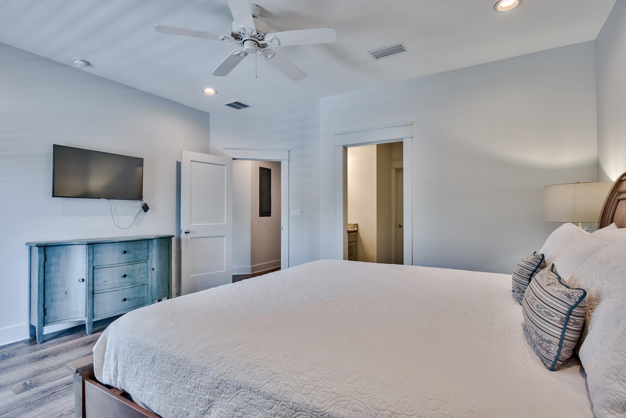 CRYSTAL BEACH - Residential