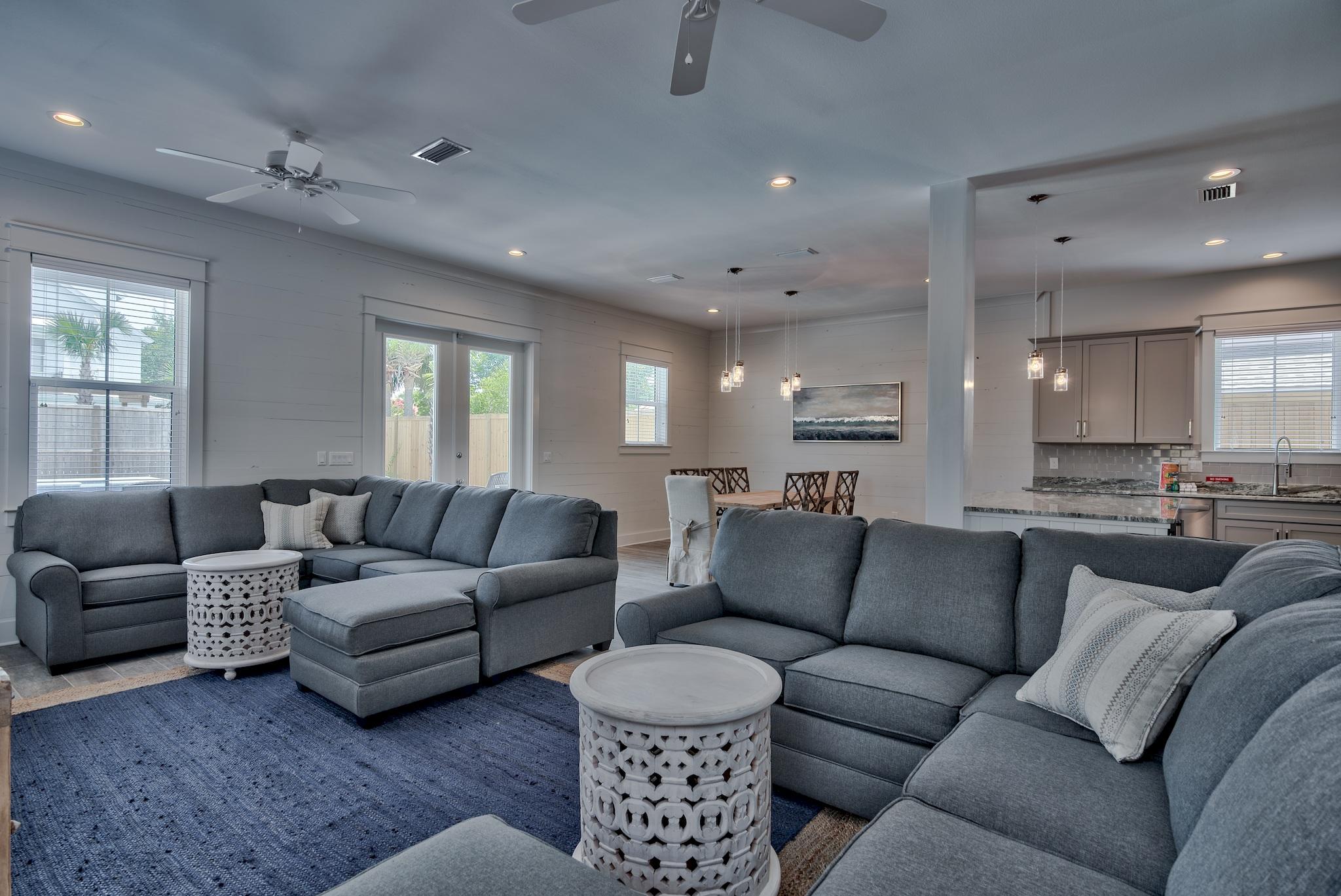 CRYSTAL BEACH - Residential