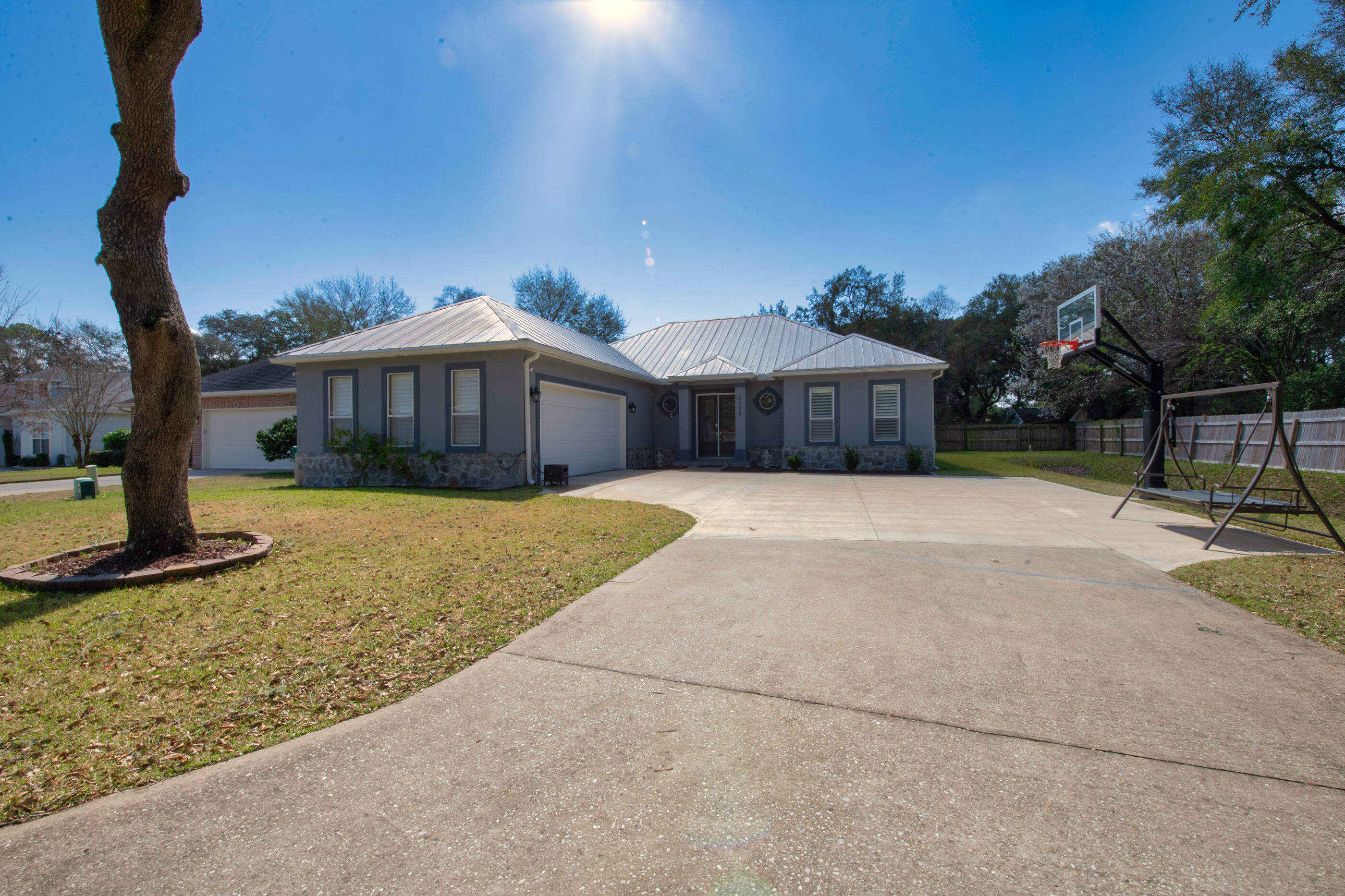 HOPPER STREET - Residential