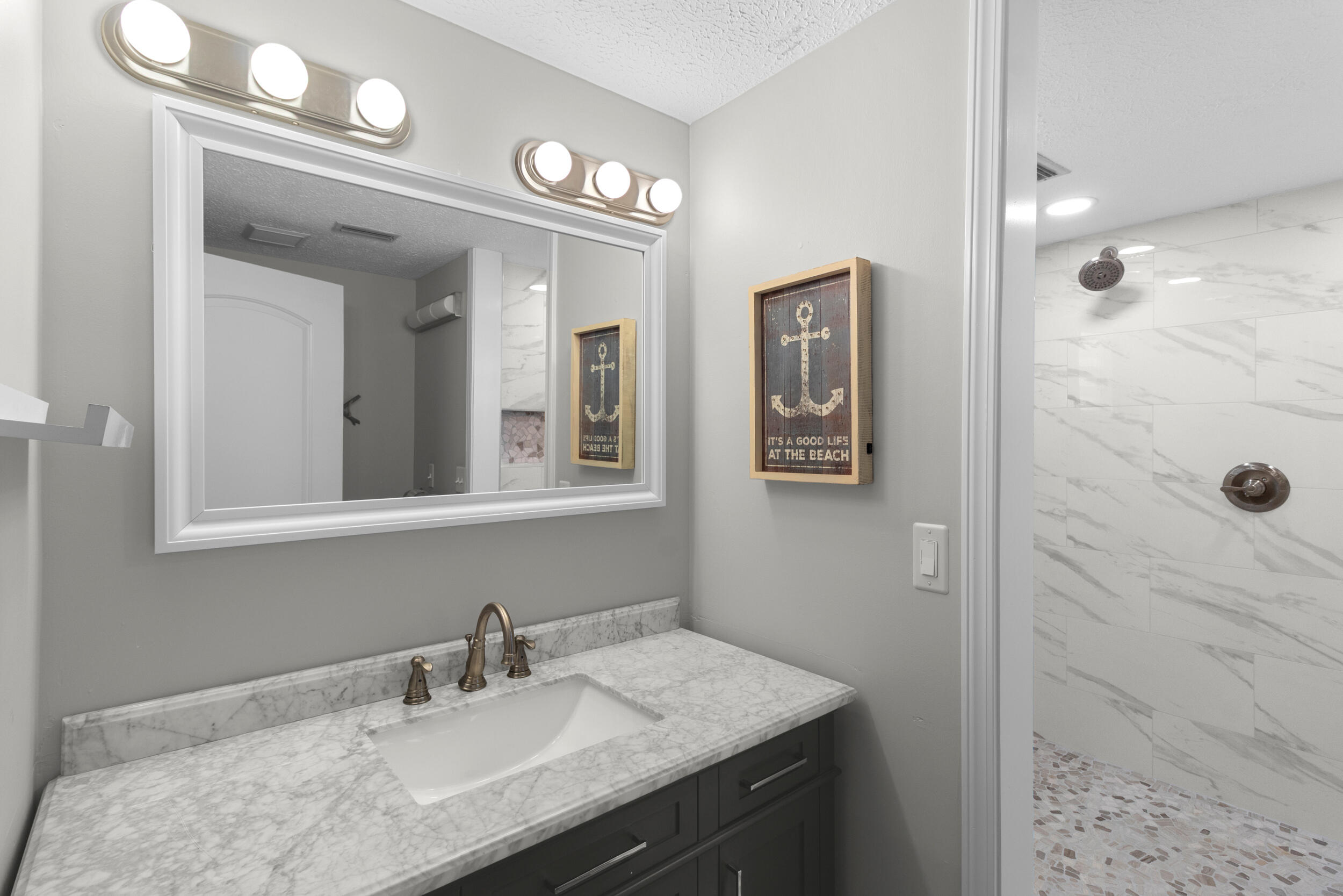 MIRAMAR HEIGHTS - Residential
