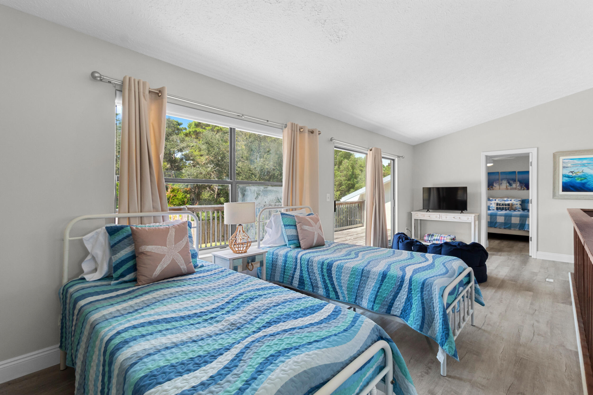 MIRAMAR HEIGHTS - Residential