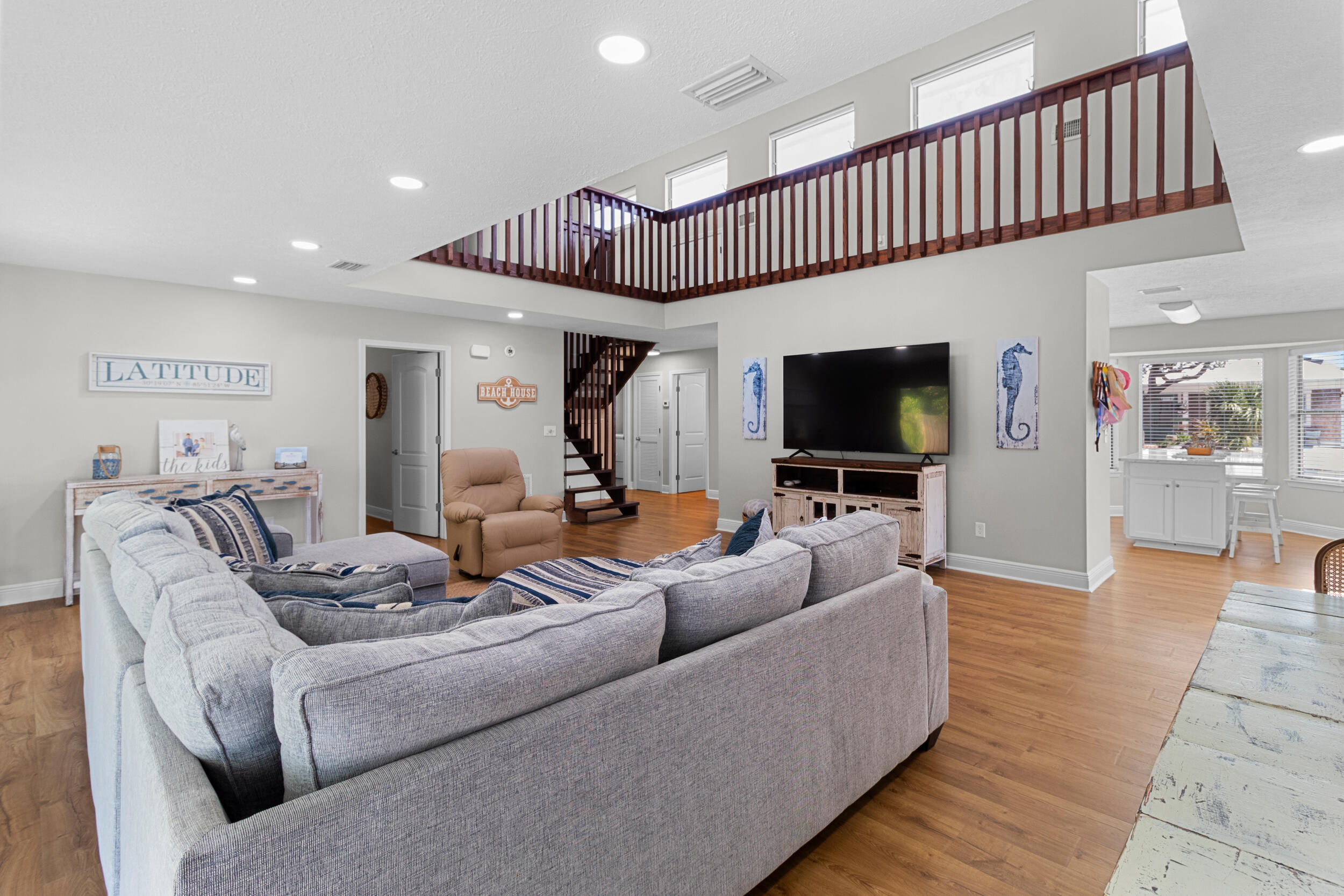 MIRAMAR HEIGHTS - Residential