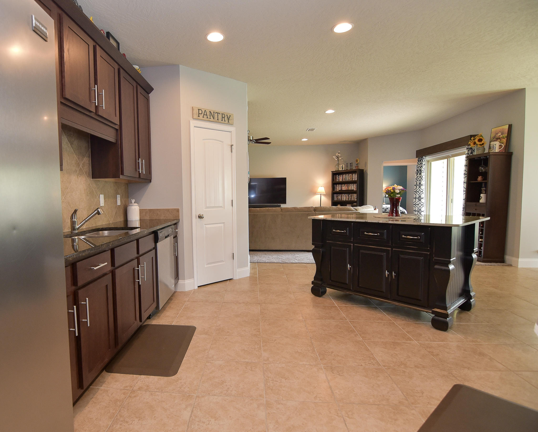 KAITLYNS PRESERVE - Residential