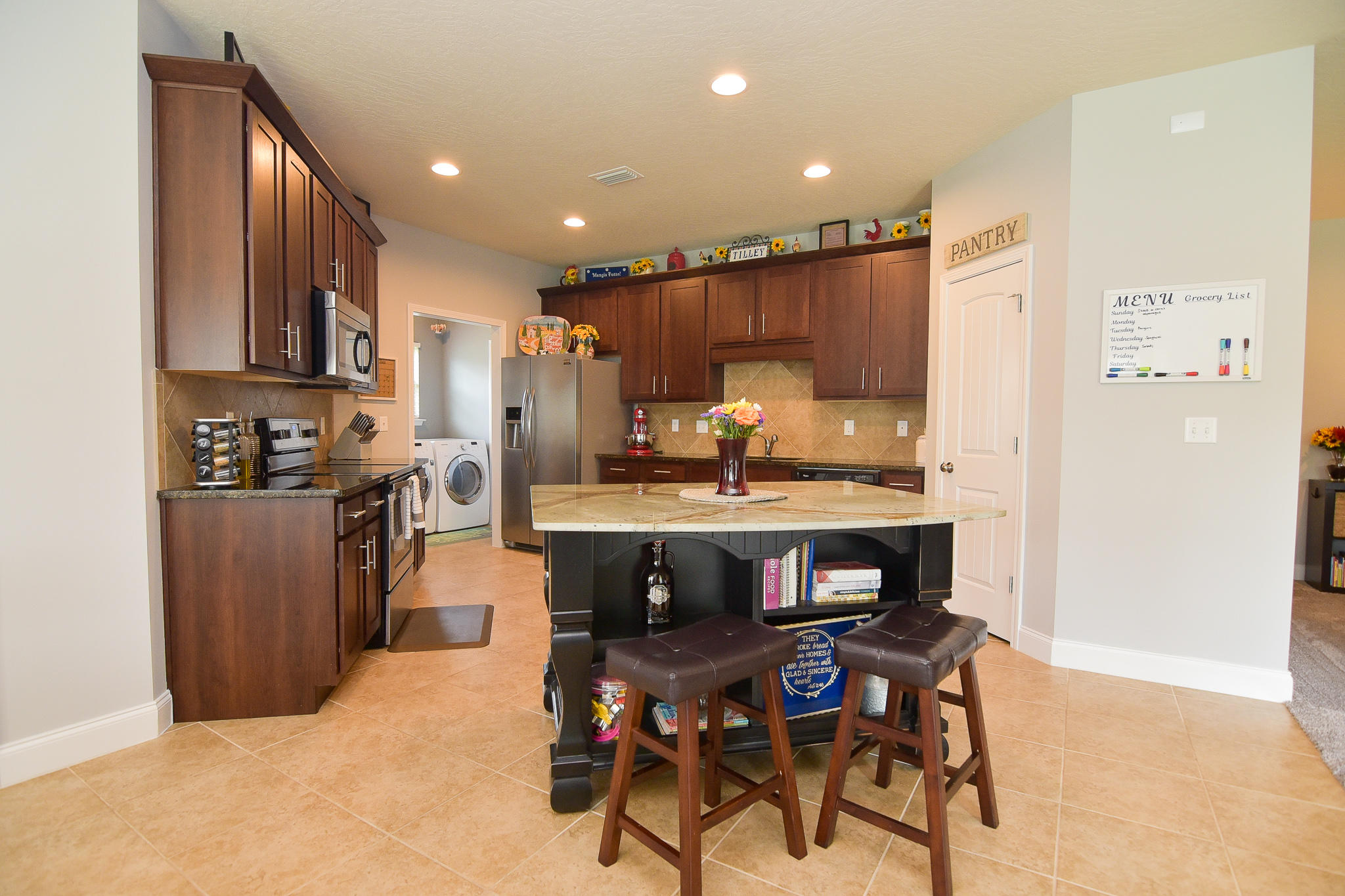 KAITLYNS PRESERVE - Residential