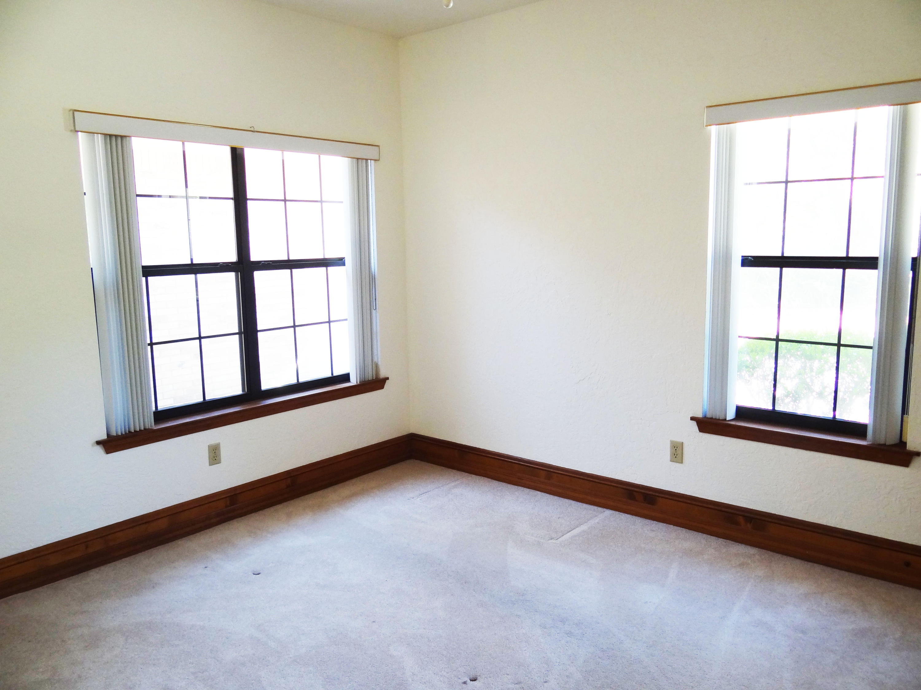 RAINTREE ESTATES - Residential