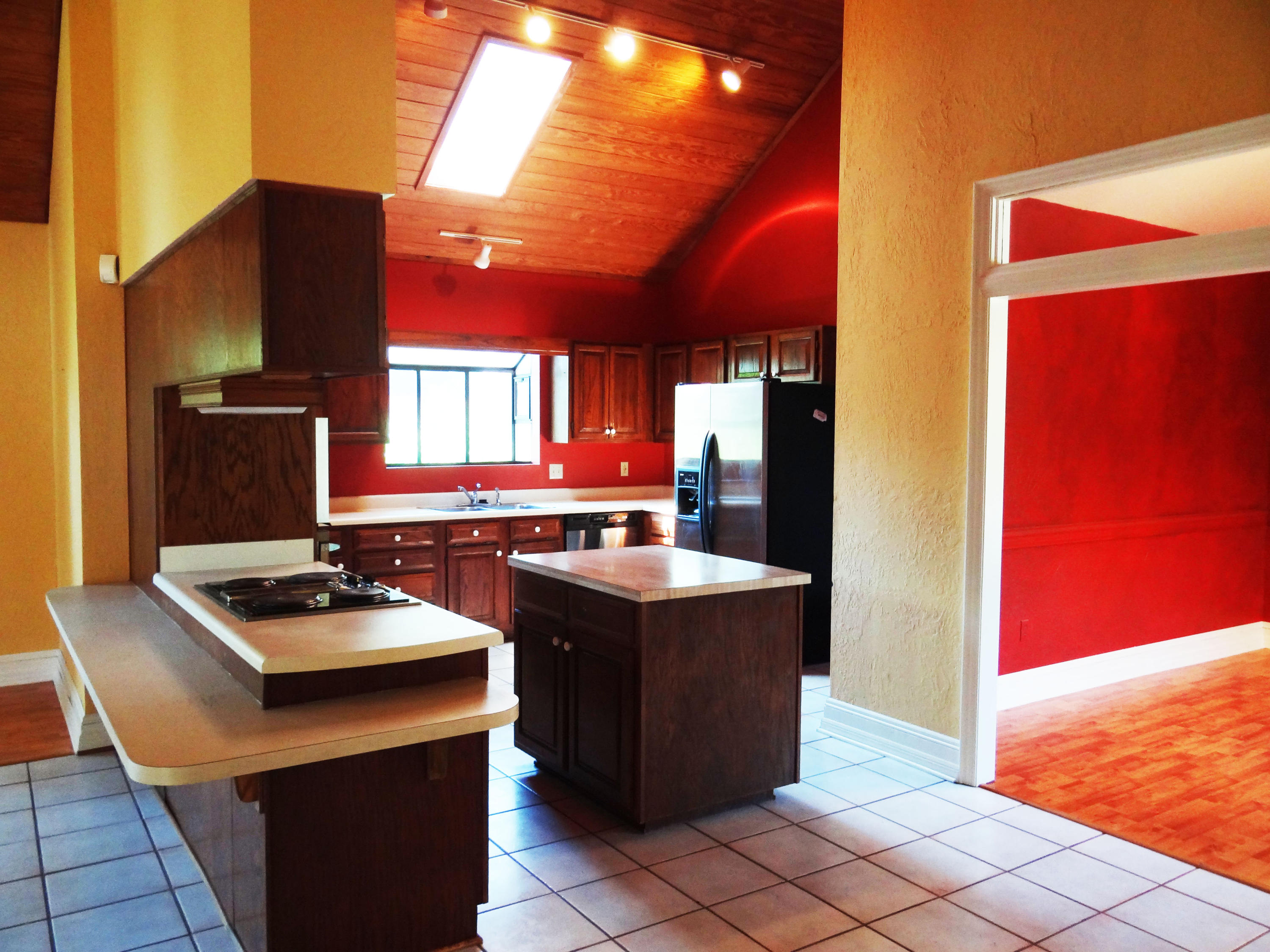 RAINTREE ESTATES - Residential